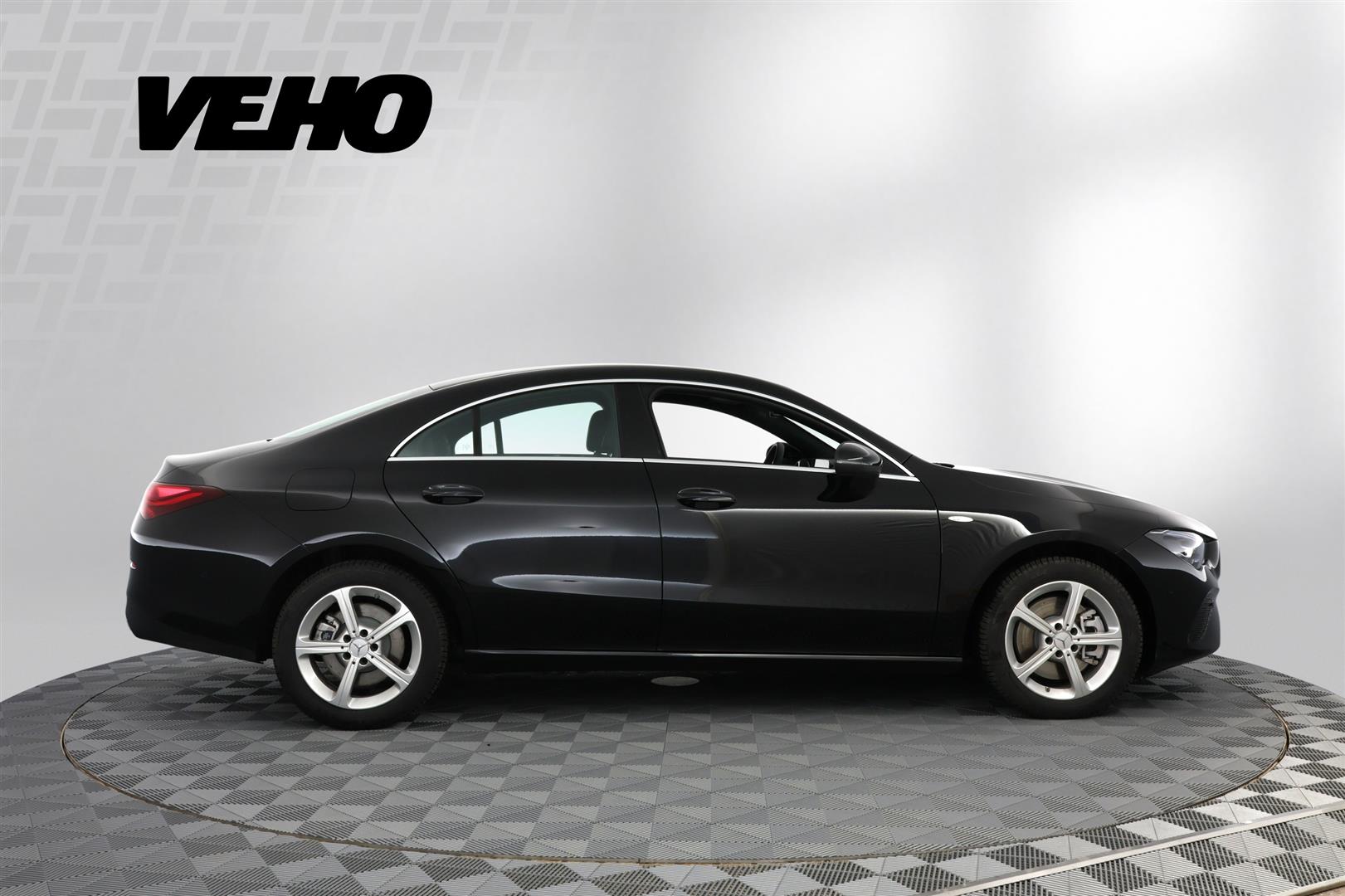 Mercedes-Benz CLA 2025