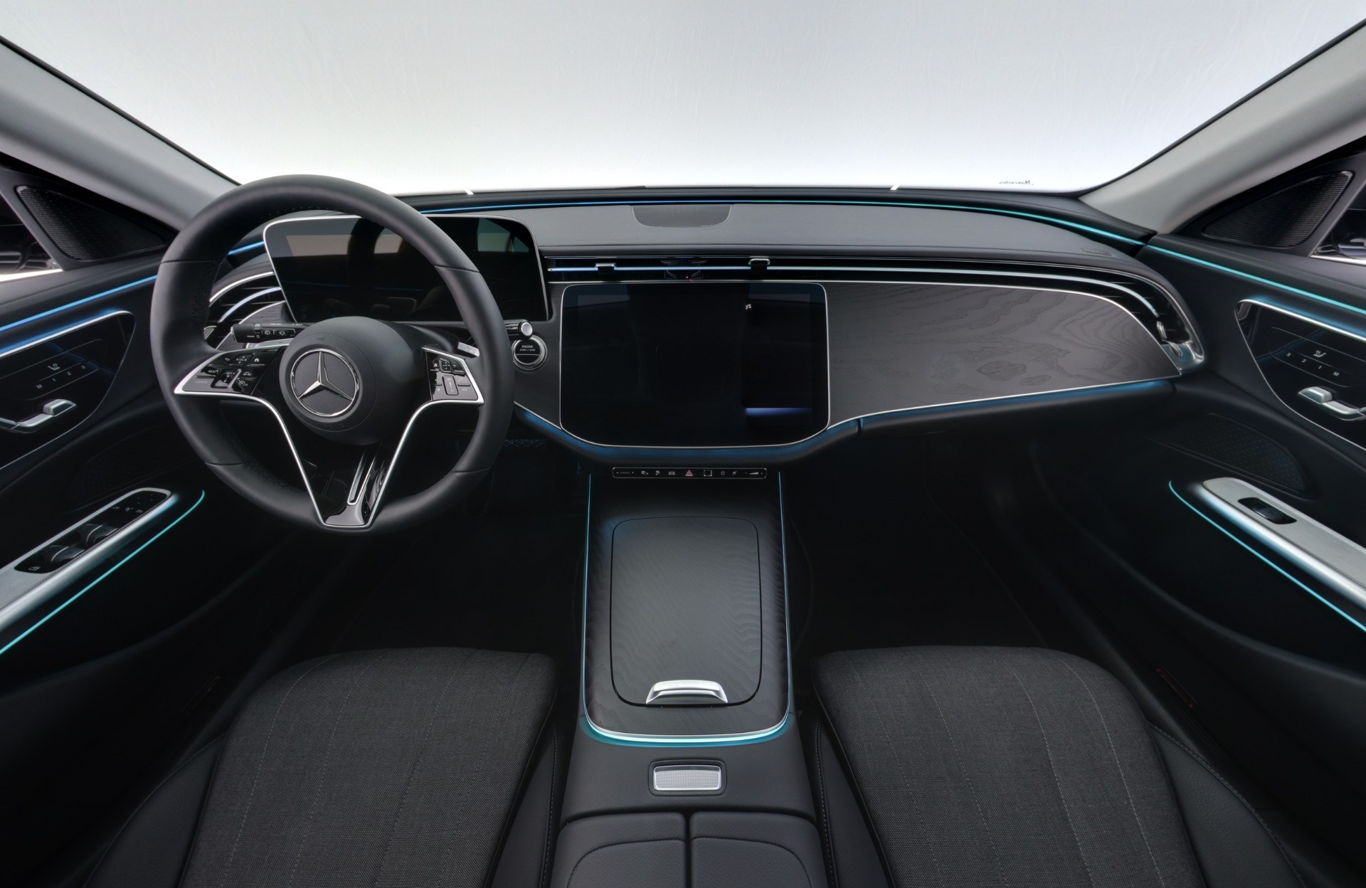 Mercedes-Benz E 2025