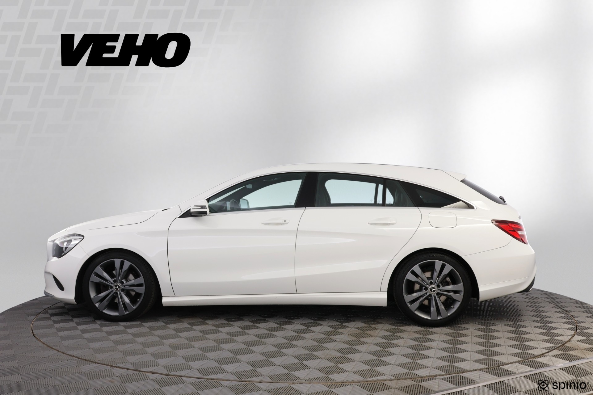 Mercedes-Benz CLA 2018