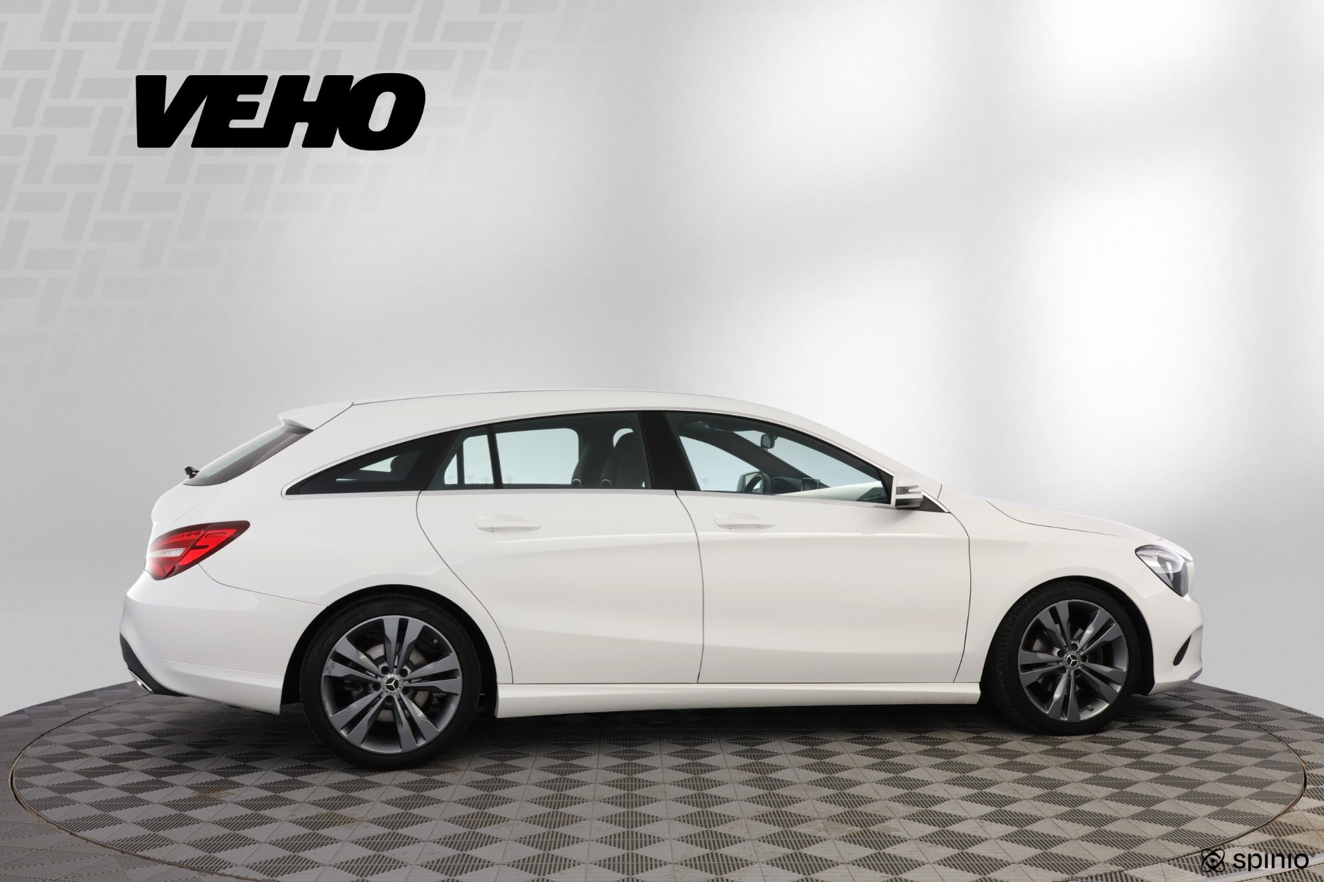 Mercedes-Benz CLA 2018