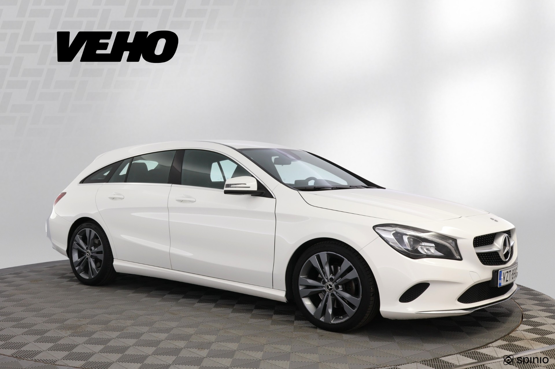 Mercedes-Benz CLA 2018