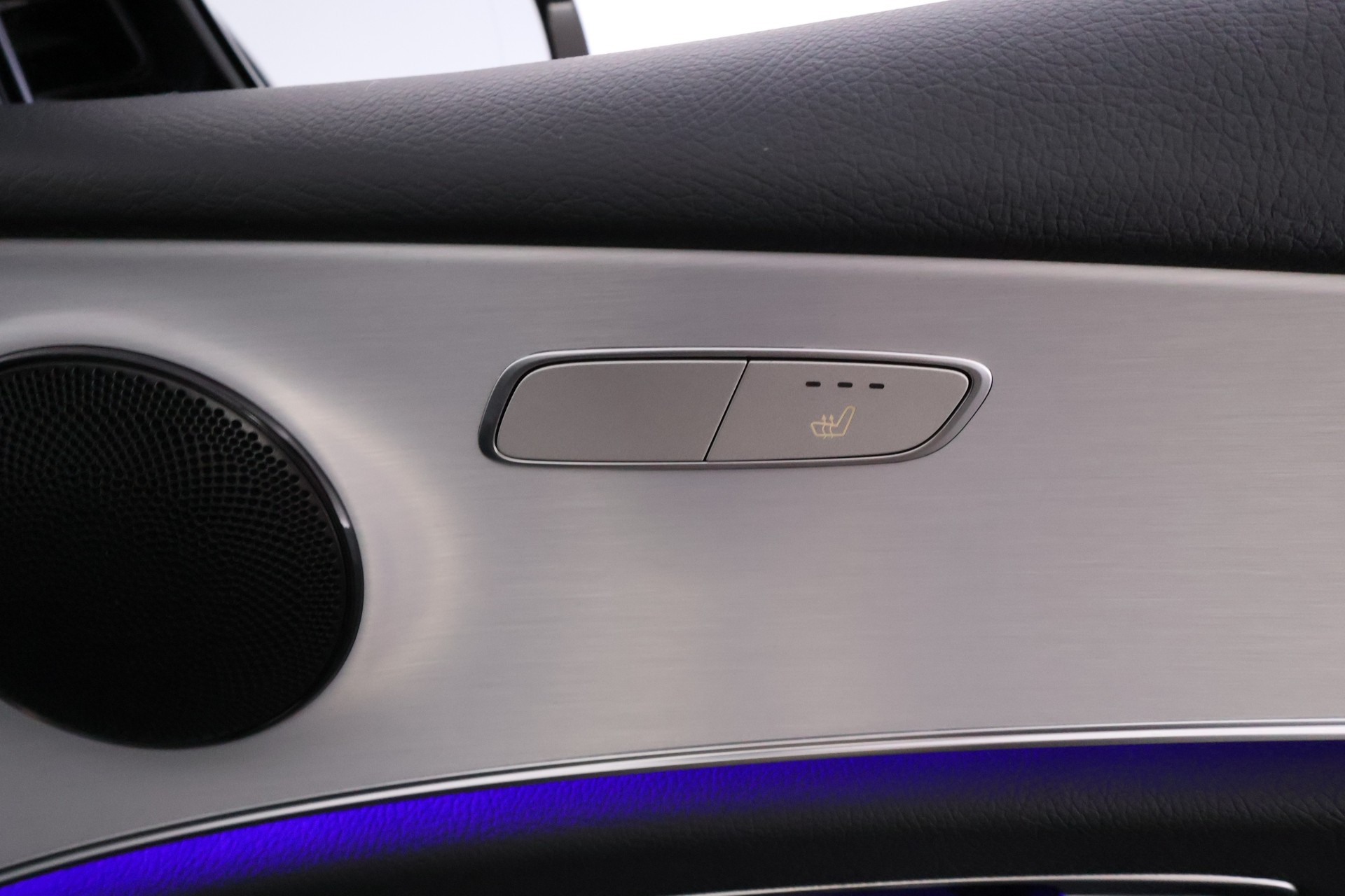 MERCEDES-BENZ E 2021