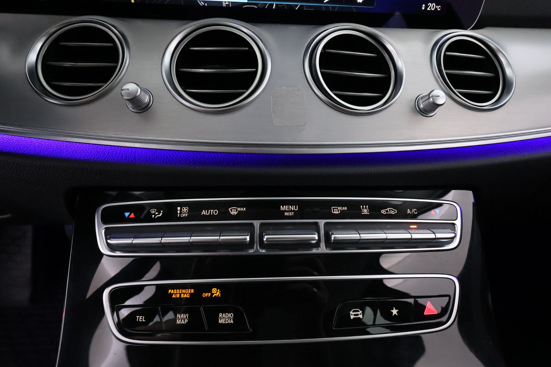 MERCEDES-BENZ E 2021