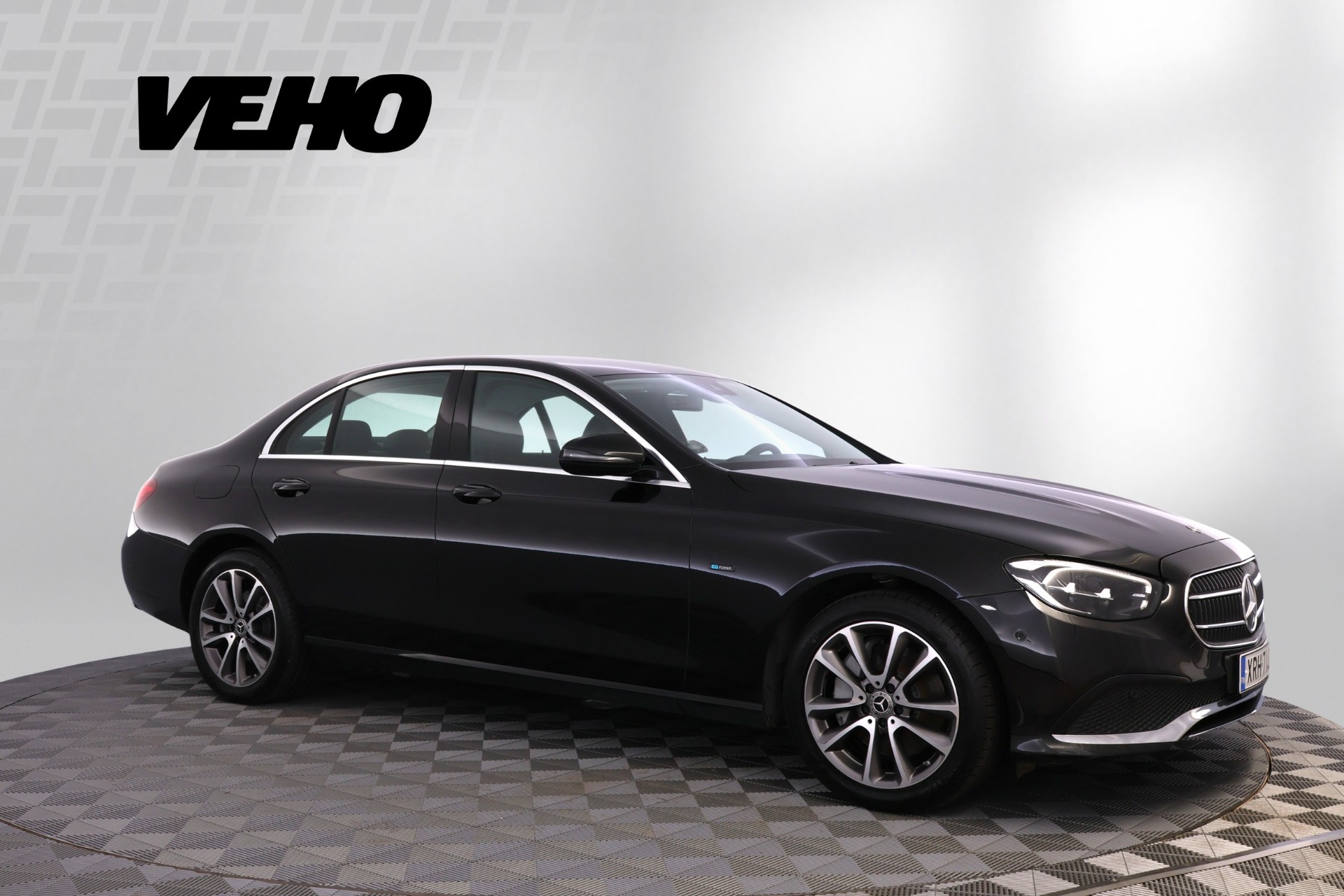MERCEDES-BENZ E 2021
