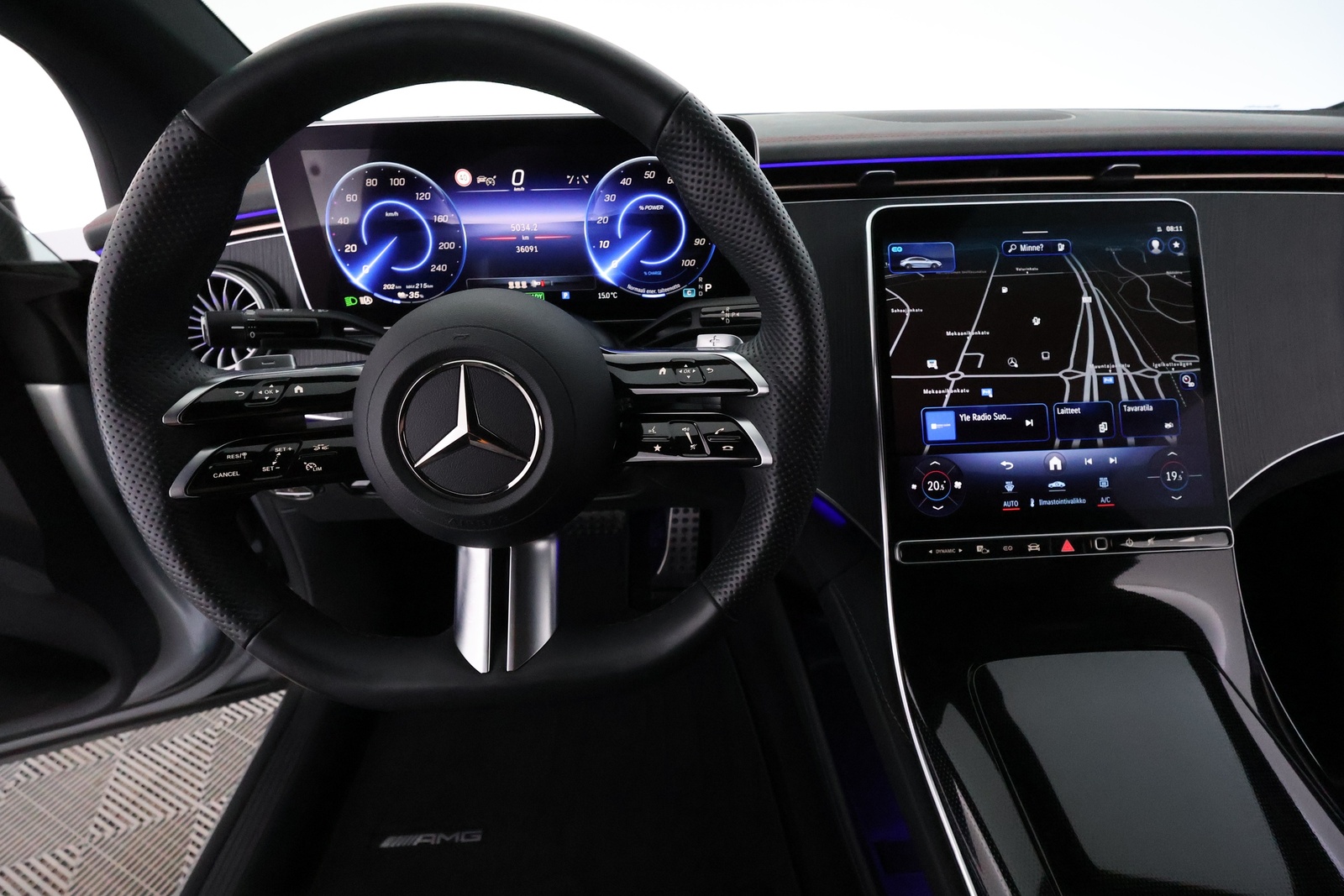 Mercedes-Benz EQE 2024