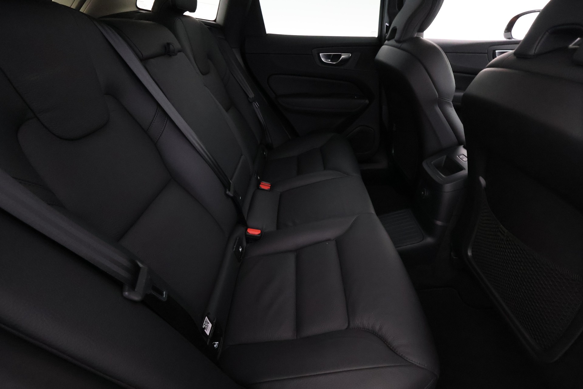 Volvo XC60 2025