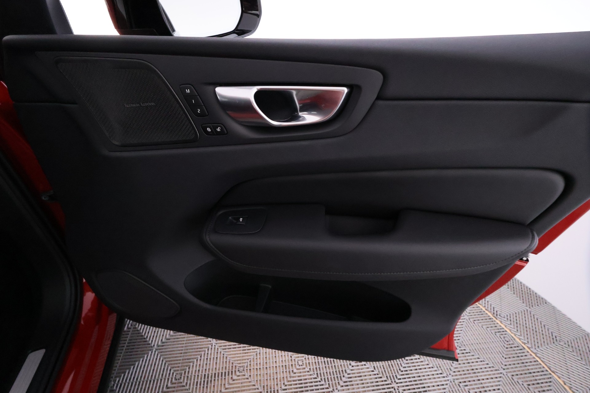 Volvo XC60 2025