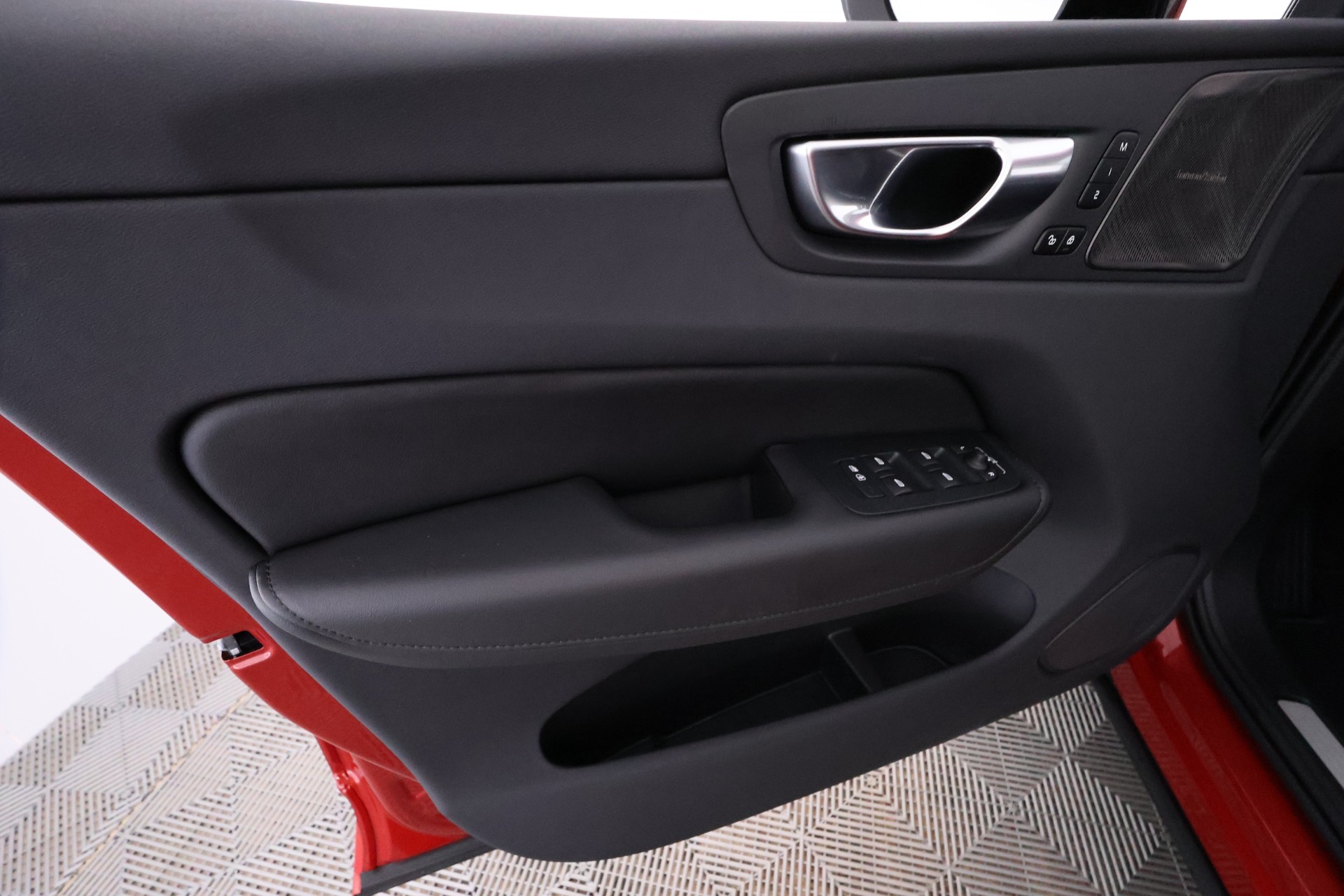 Volvo XC60 2025