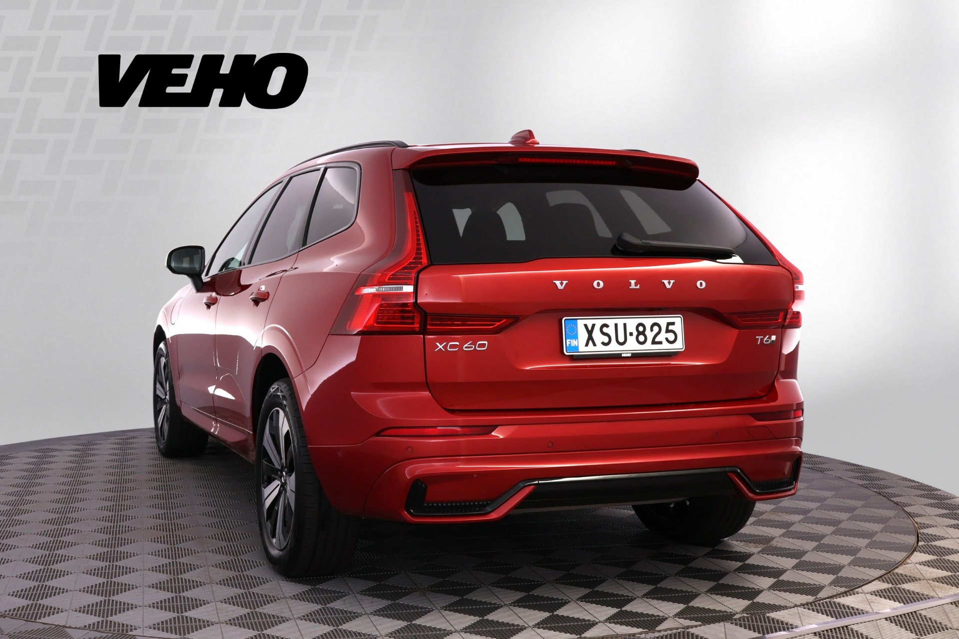 Volvo XC60 2025