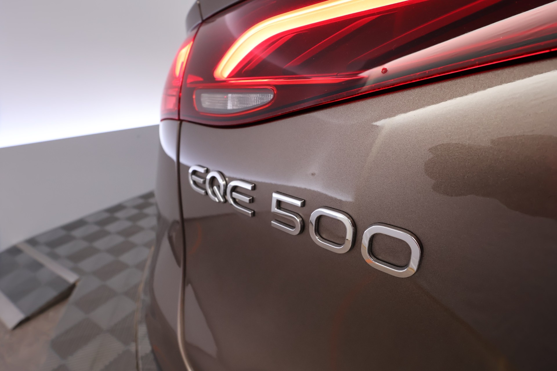 Mercedes-Benz EQE SUV 2024
