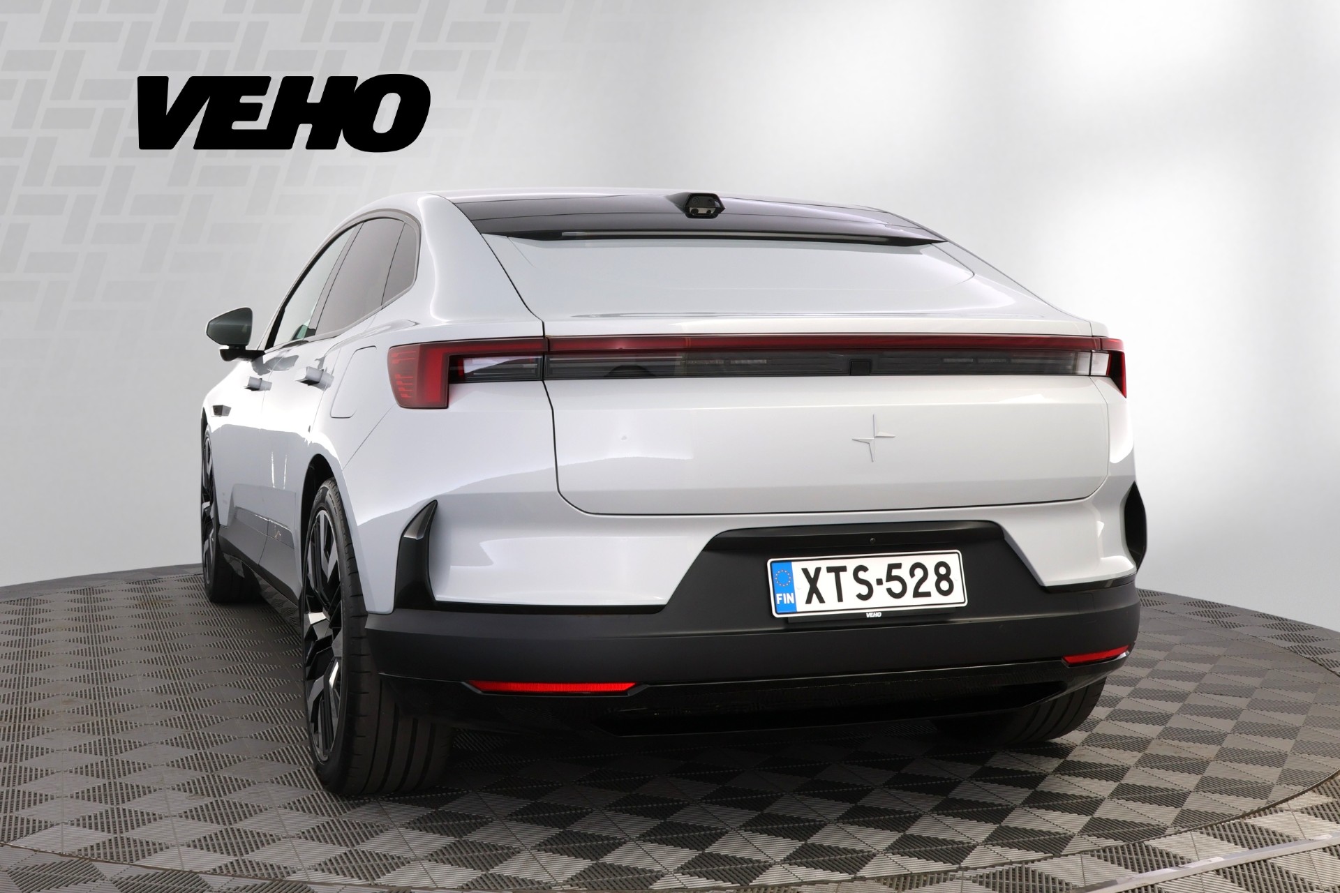 Polestar 4 2024