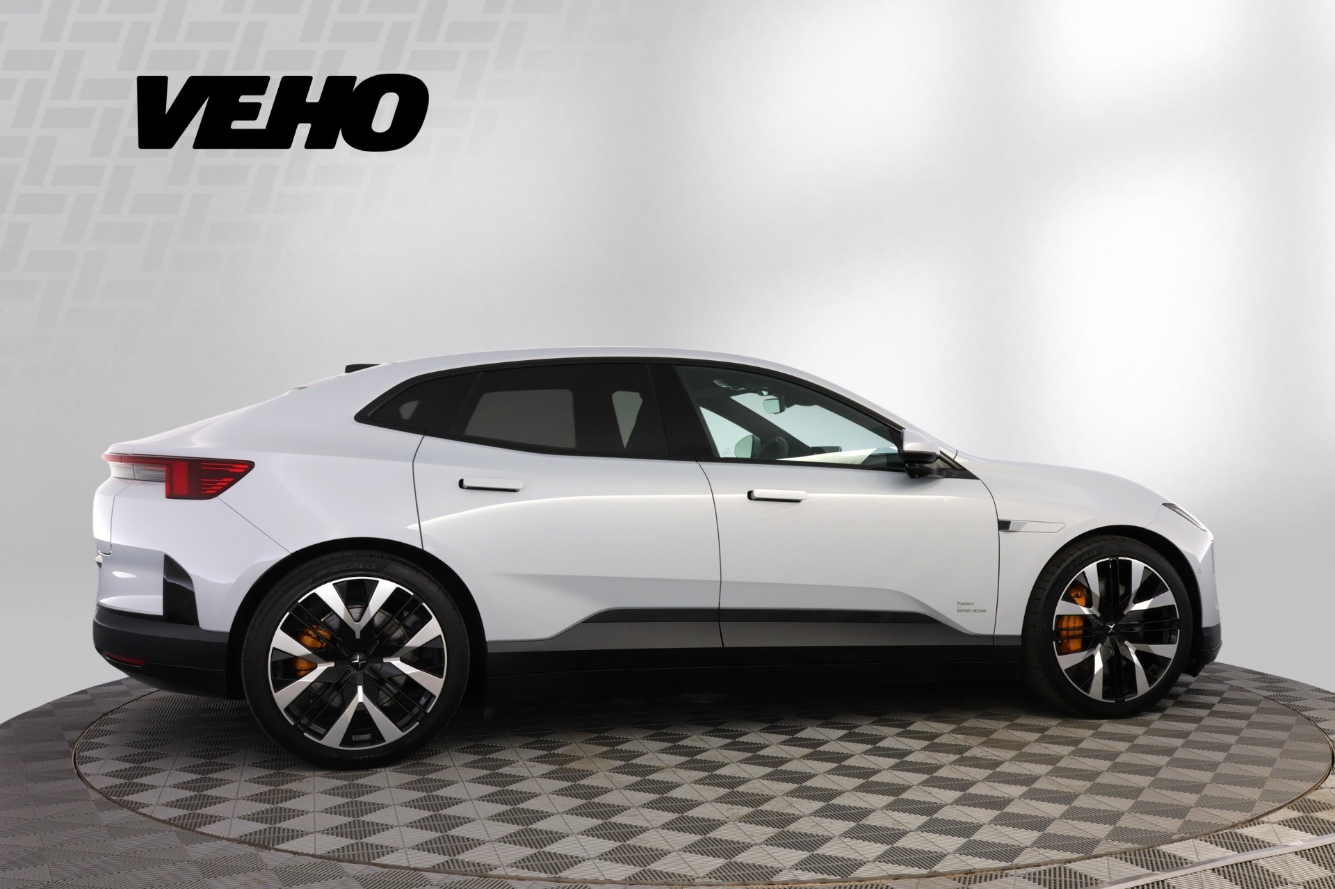 Polestar 4 2024