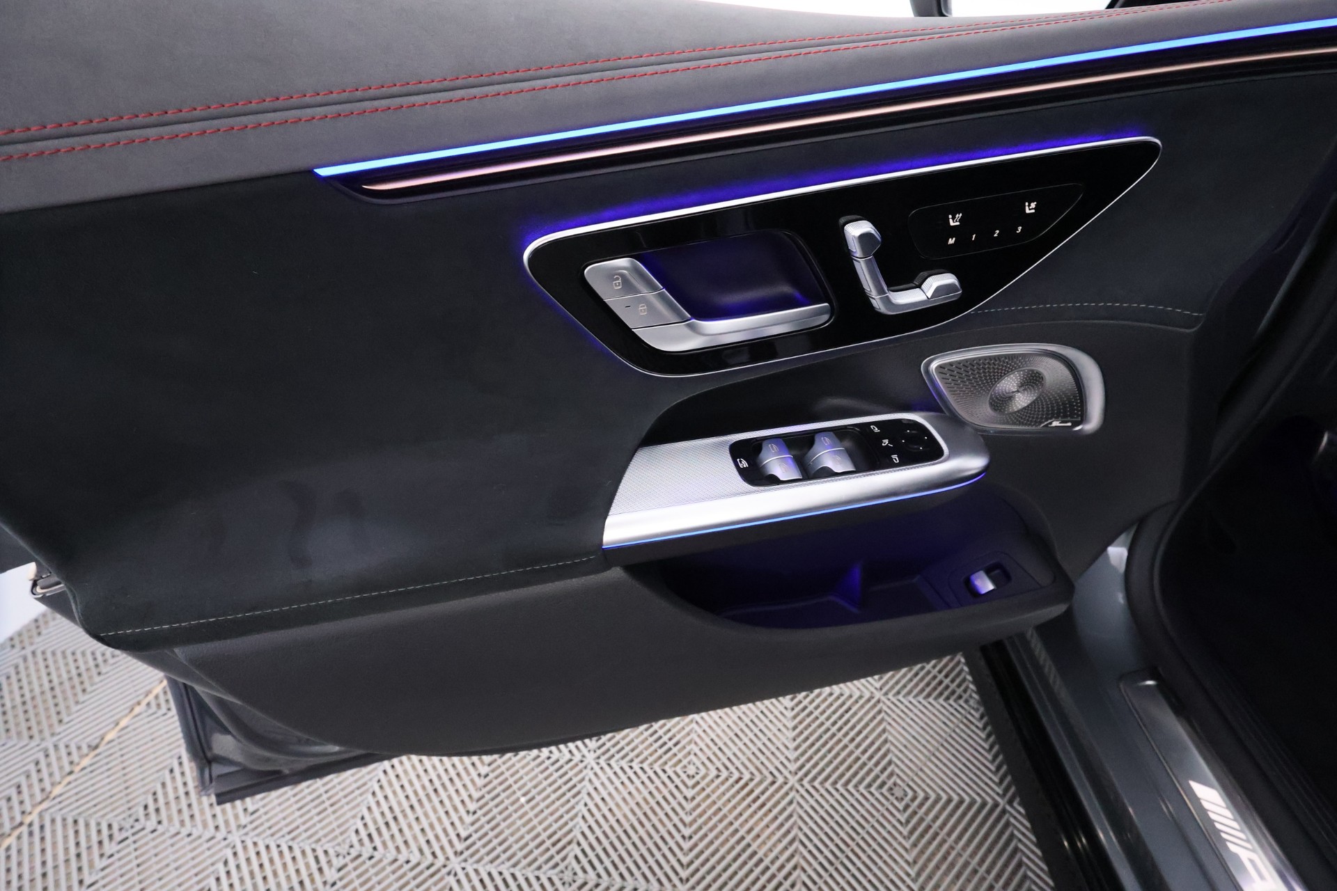 Mercedes-Benz EQE 2022