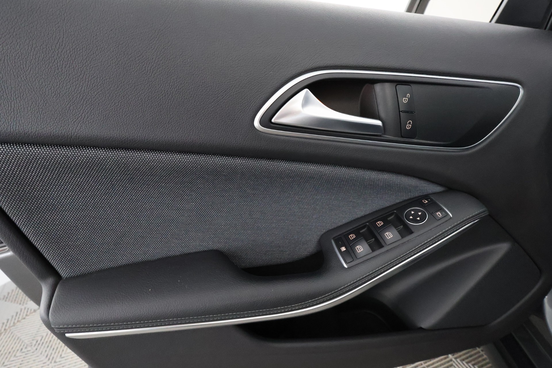 Mercedes-Benz GLA 2019