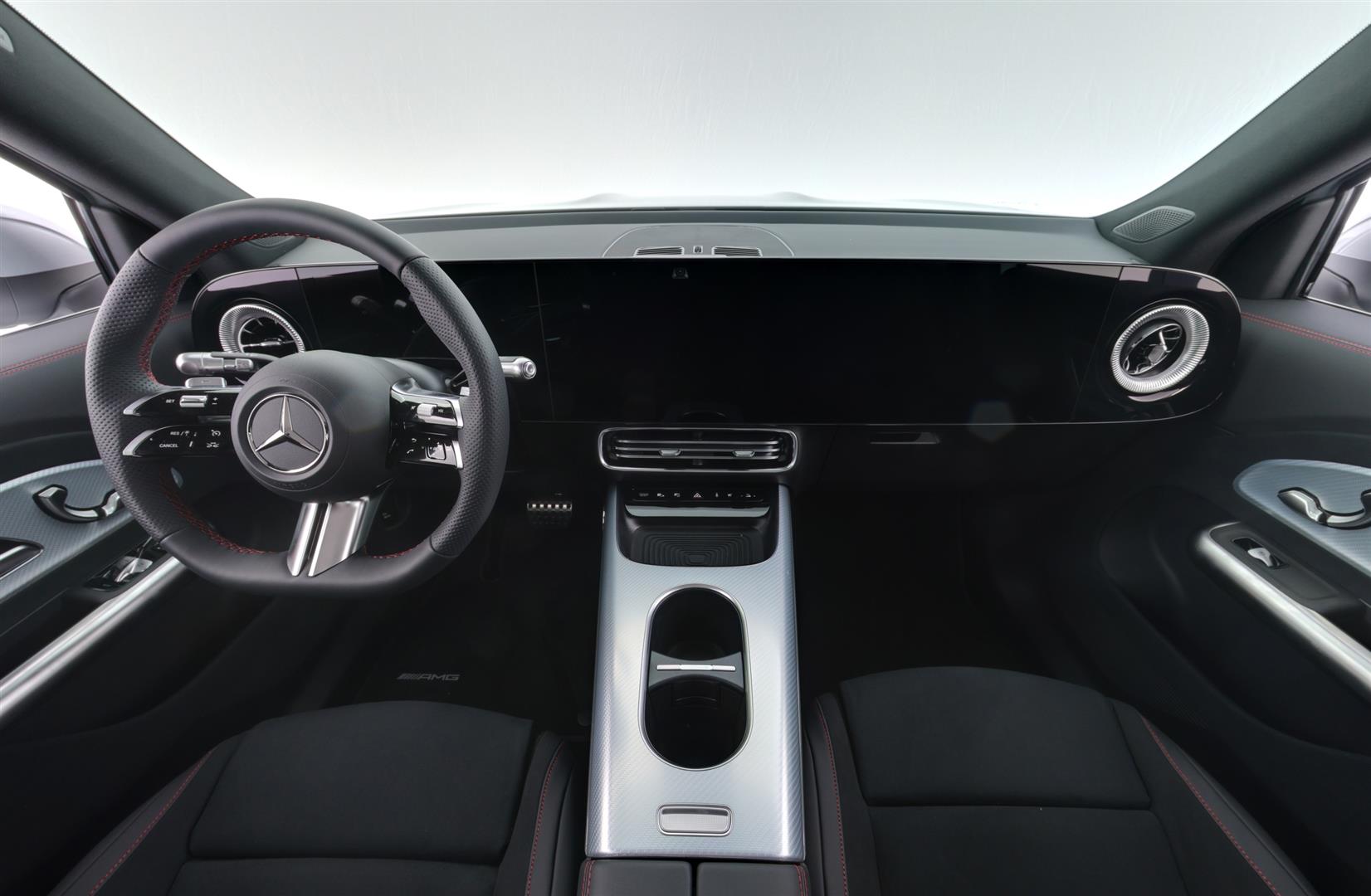 Mercedes-Benz GLB 2026