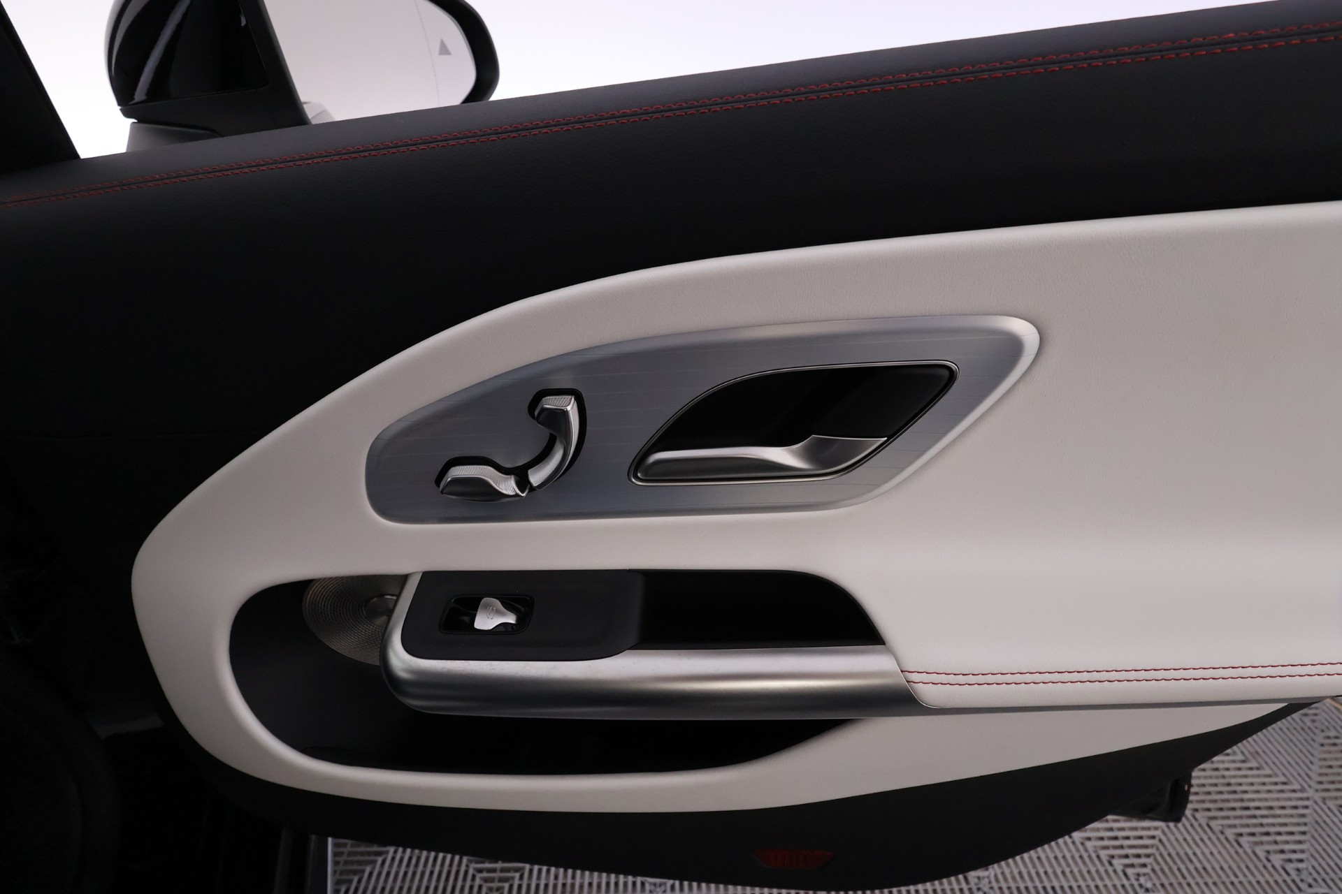 Mercedes-Benz CLA 2025