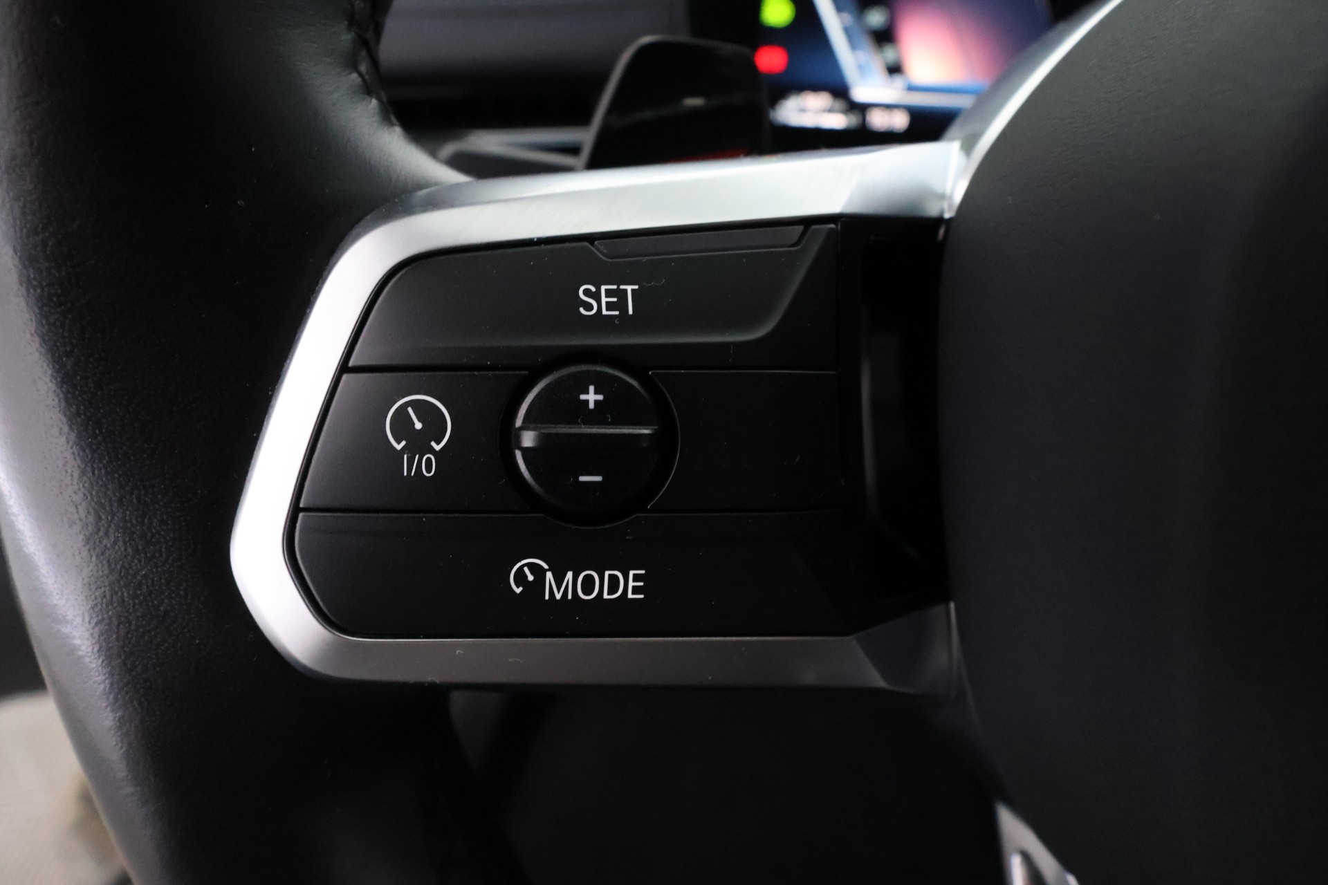 BMW 225 2023