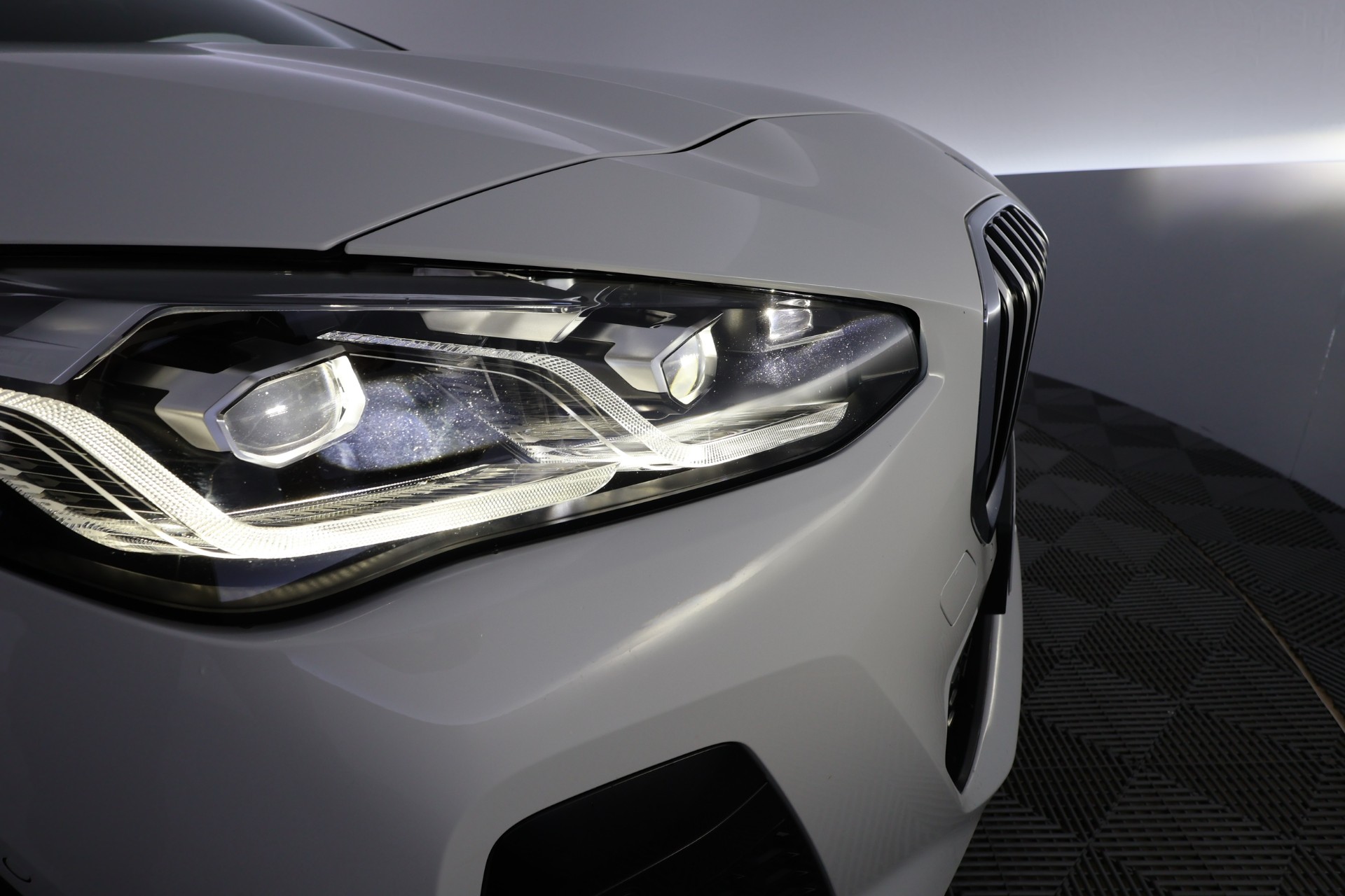 BMW 225 2023