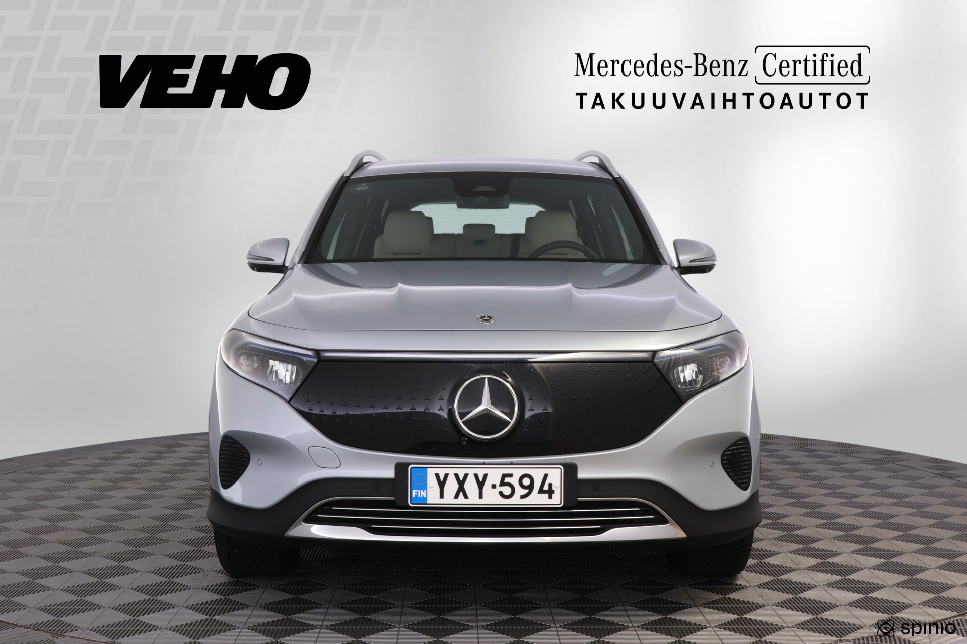 Mercedes-Benz EQB 2024