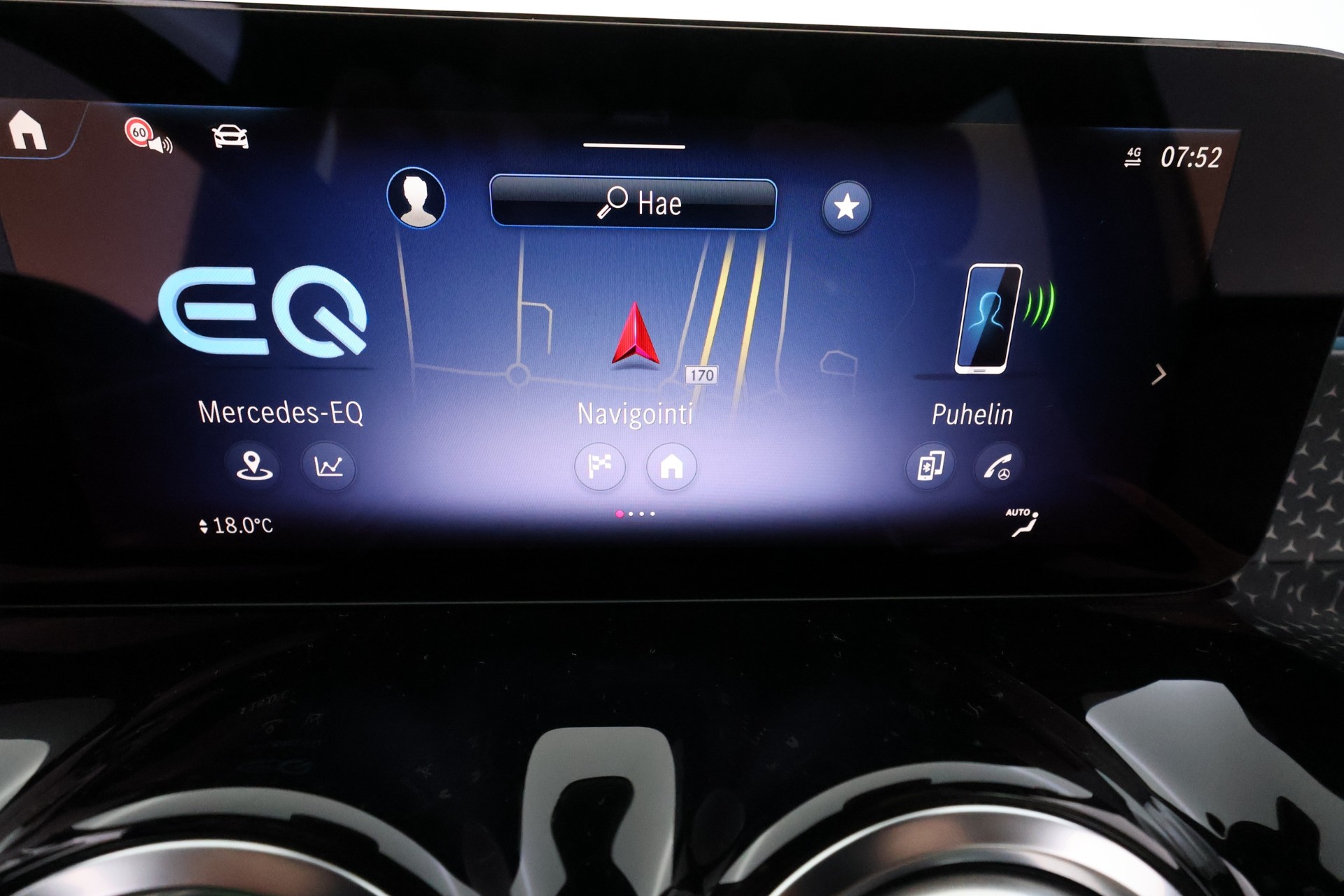 Mercedes-Benz EQB 2024
