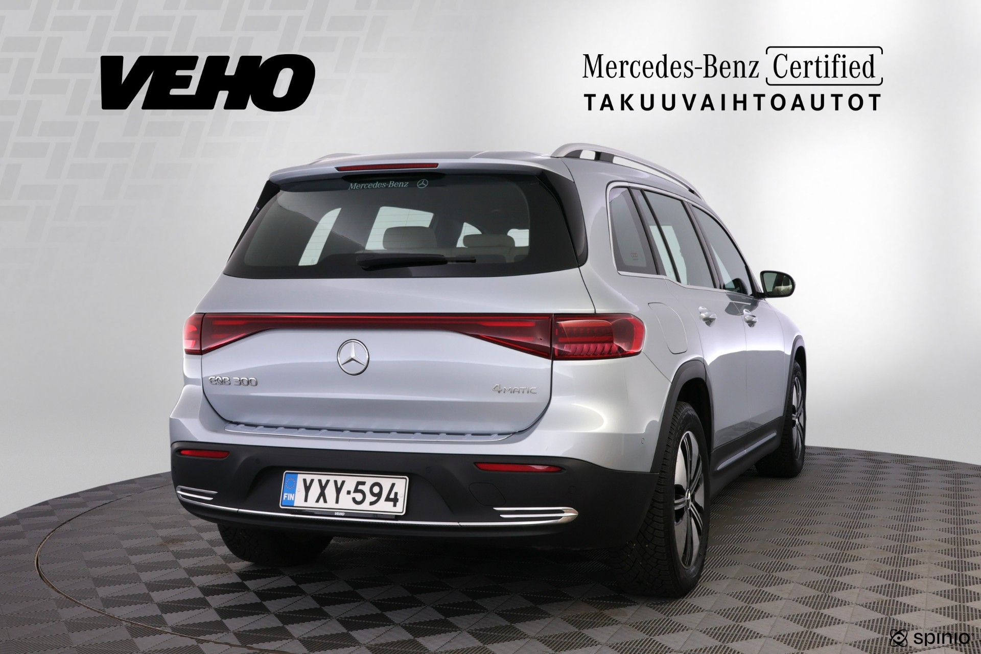 Mercedes-Benz EQB 2024