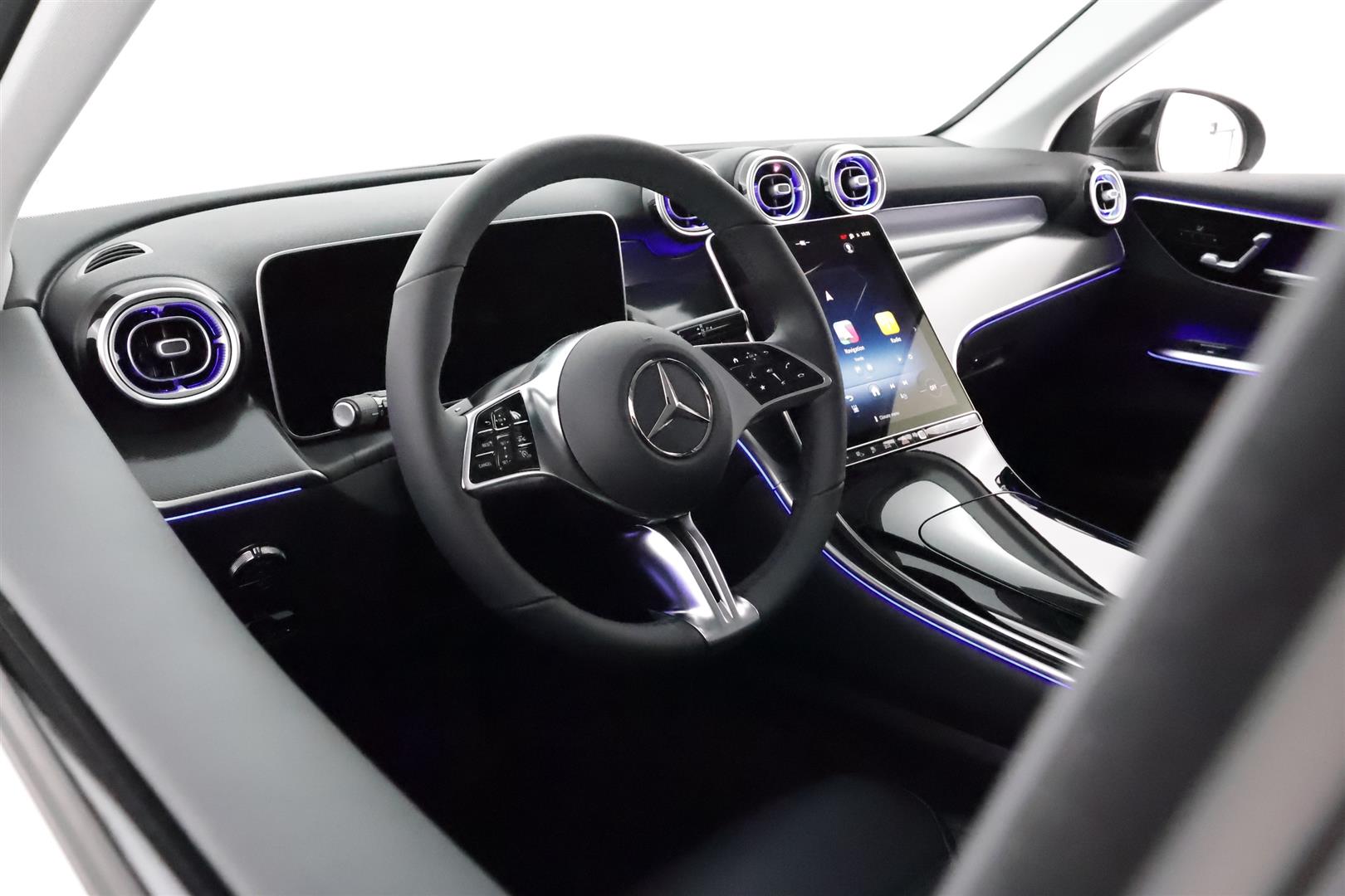 Mercedes-Benz GLC 2025