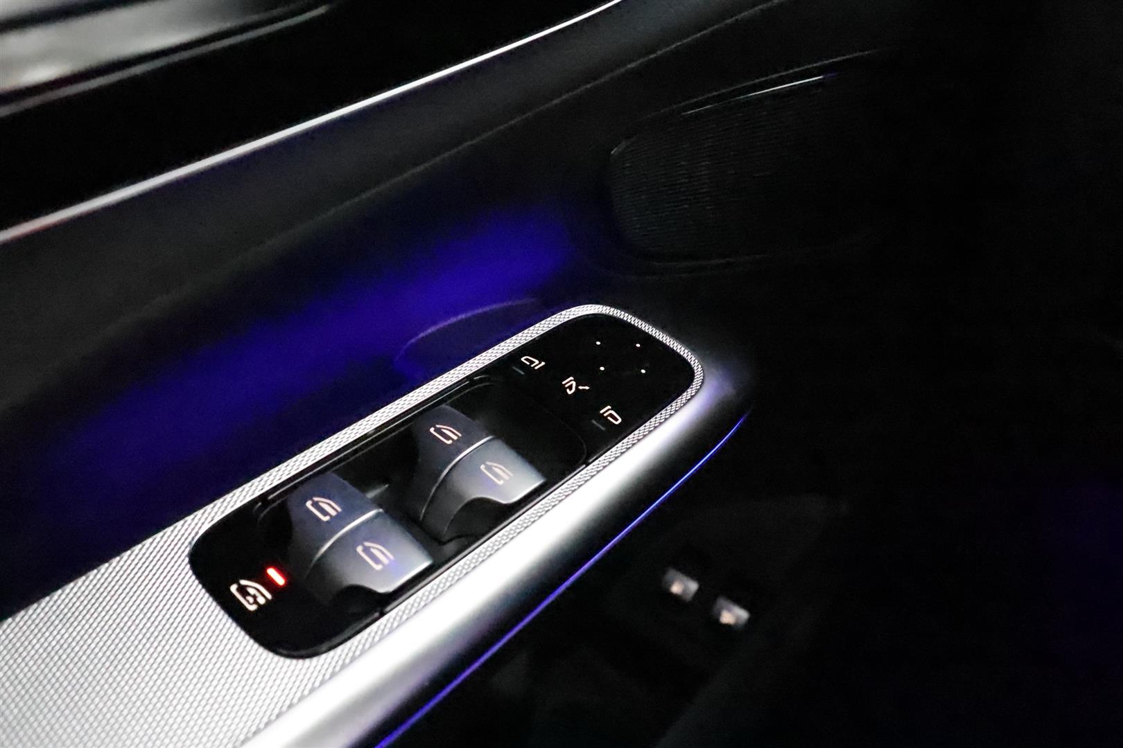 Mercedes-Benz GLC 2025