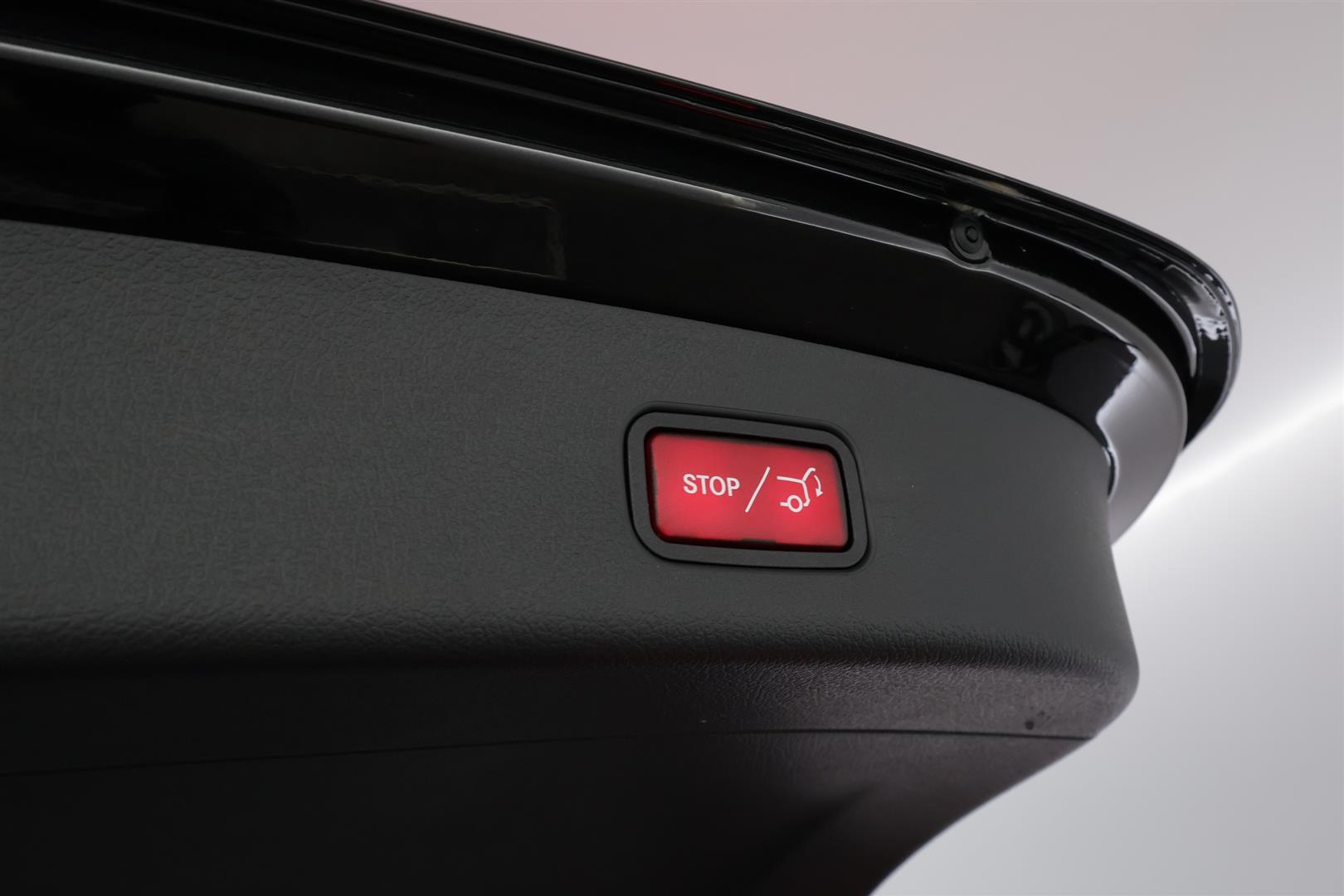 Mercedes-Benz GLC 2025