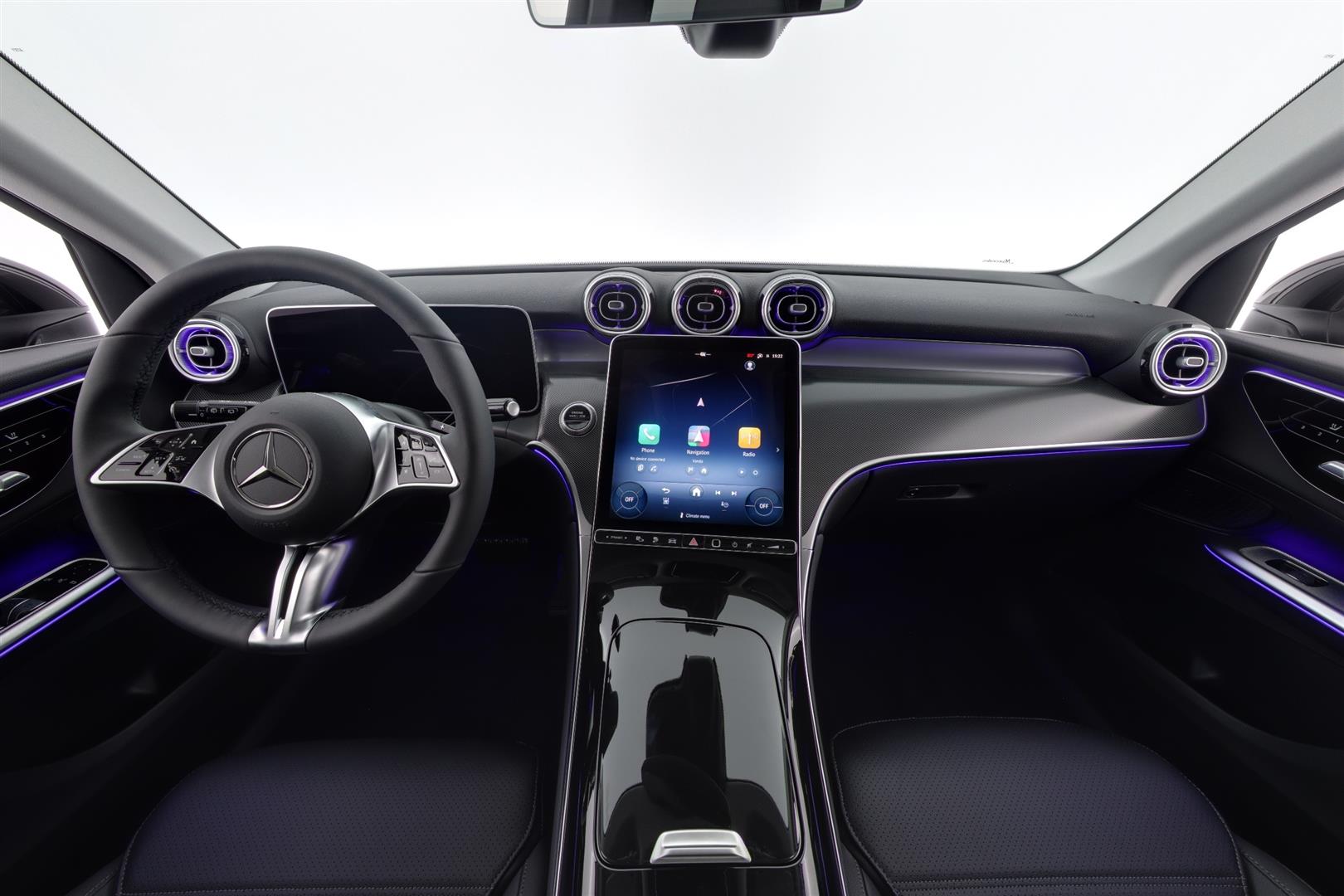 Mercedes-Benz GLC 2025