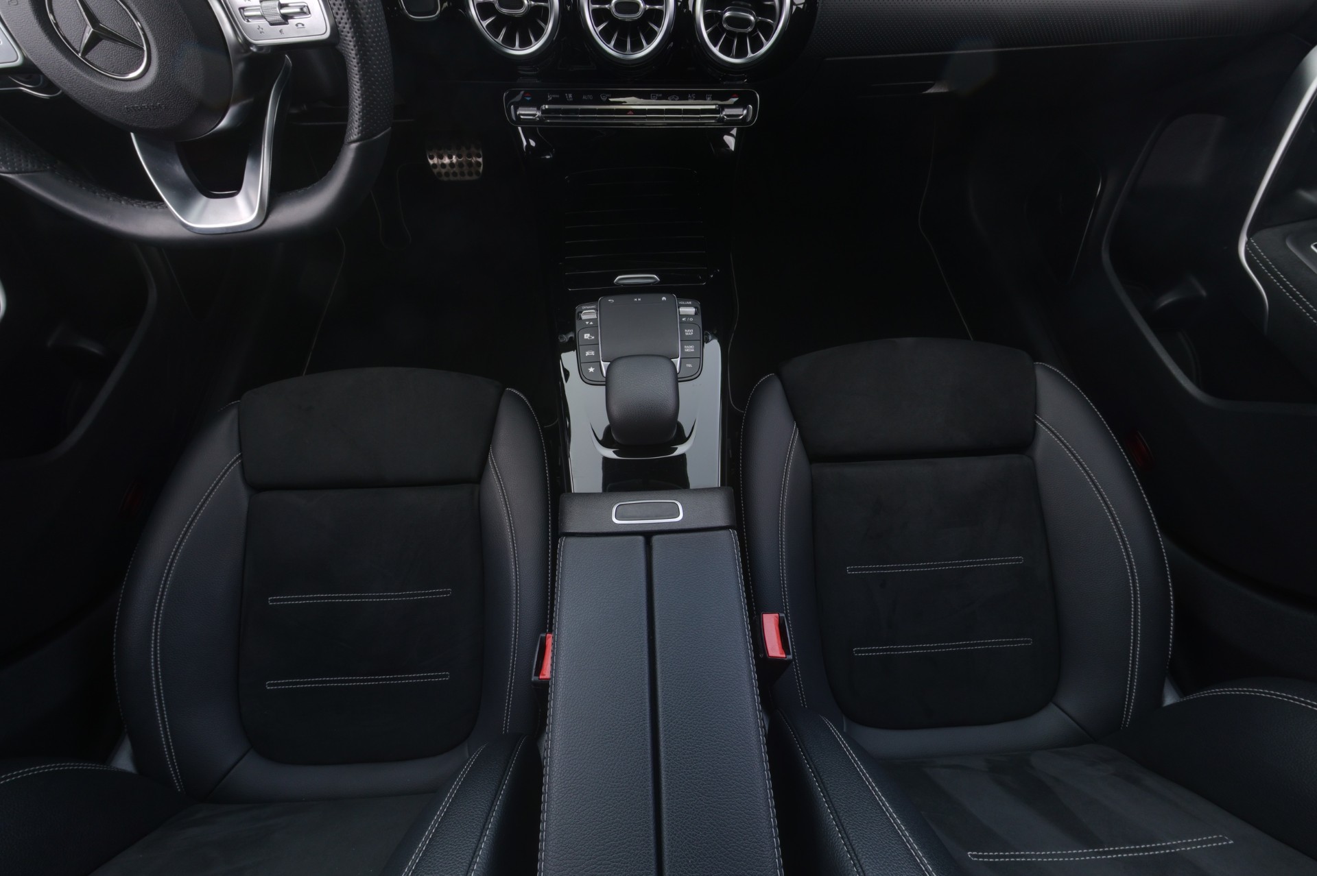 Mercedes-Benz CLA 2020