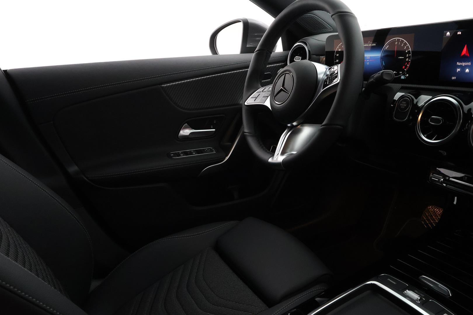 Mercedes-Benz CLA 2025