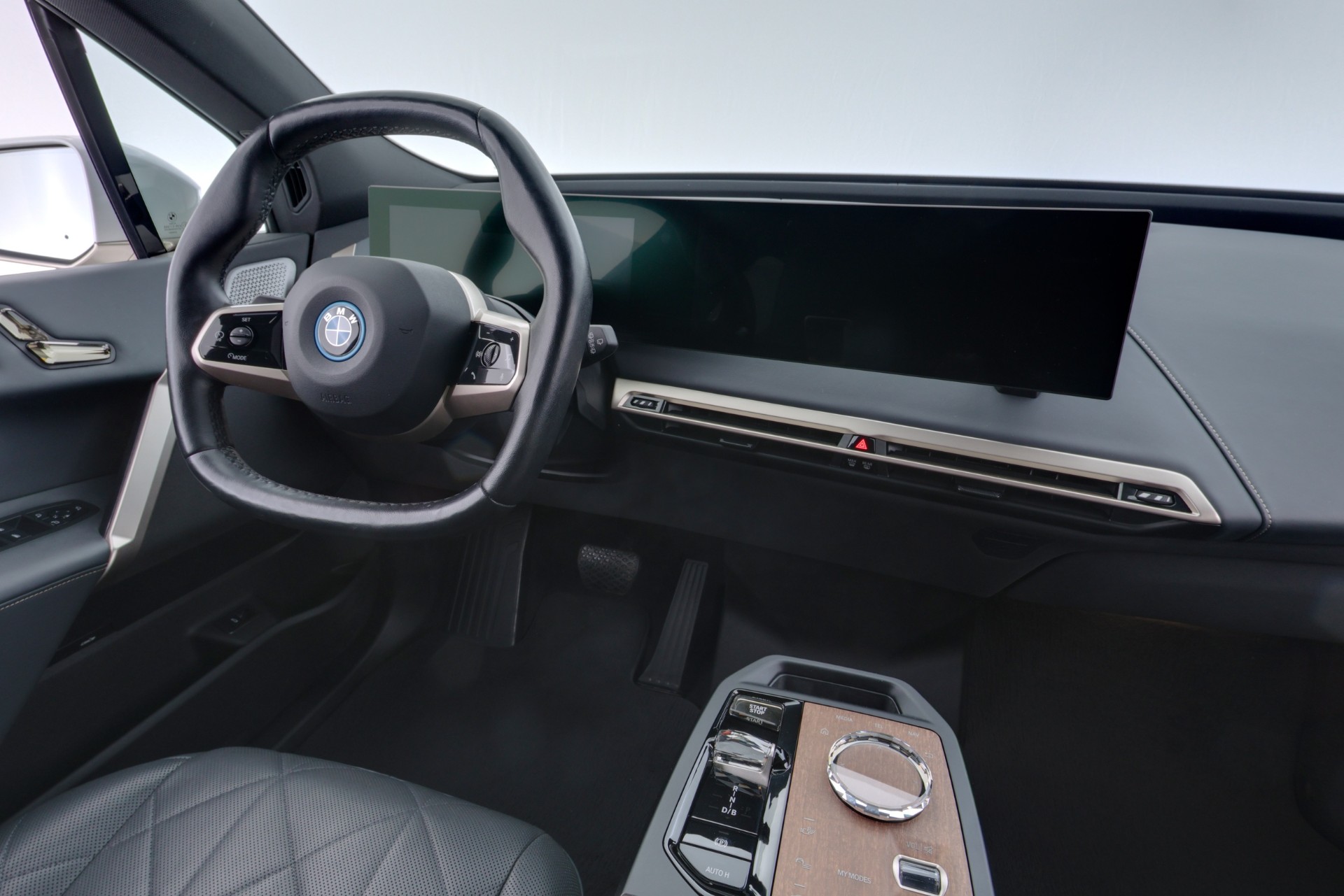 BMW ix M60 2022