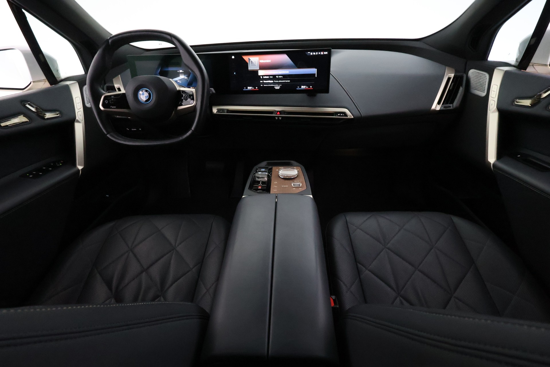 BMW ix M60 2022