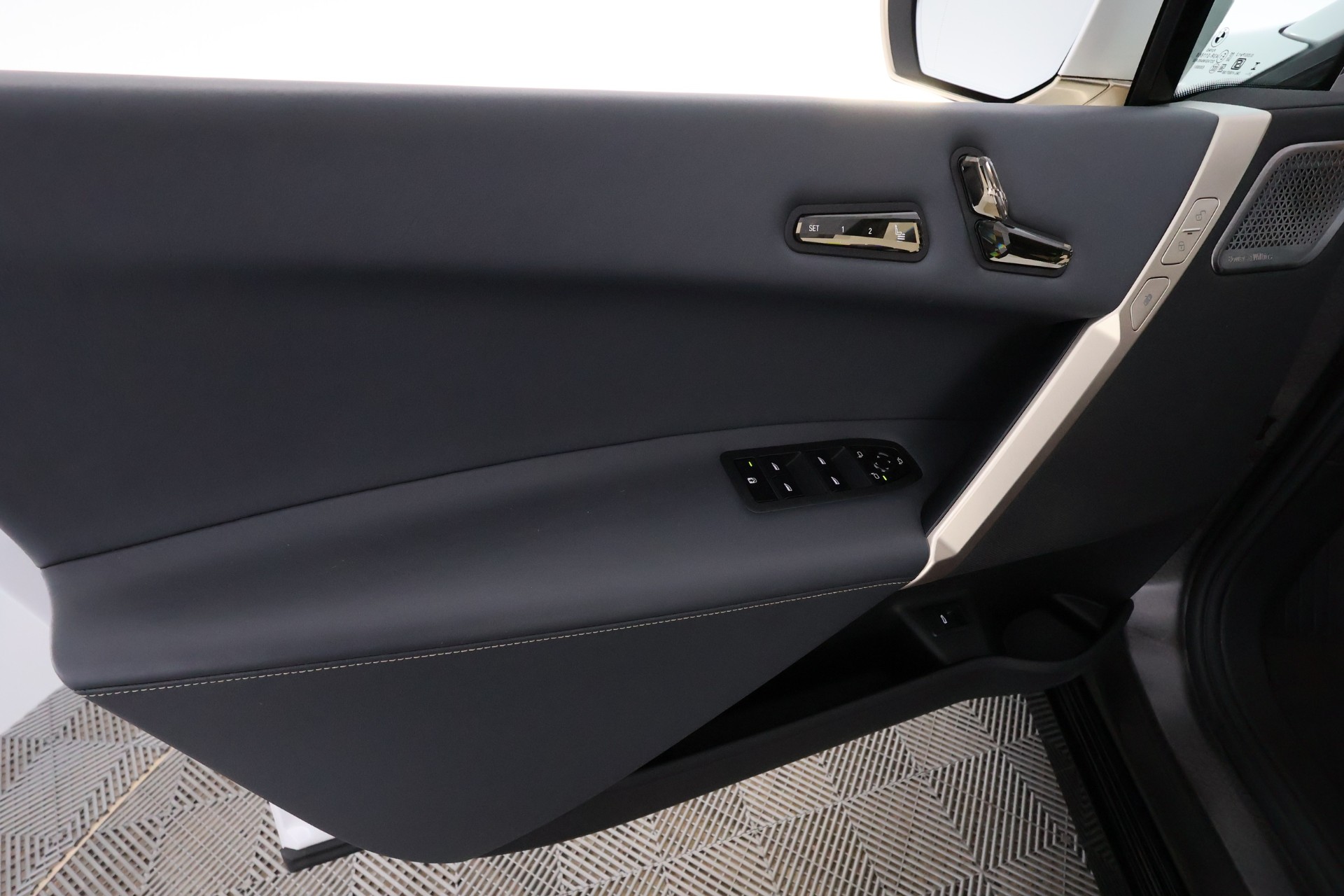 BMW ix M60 2022