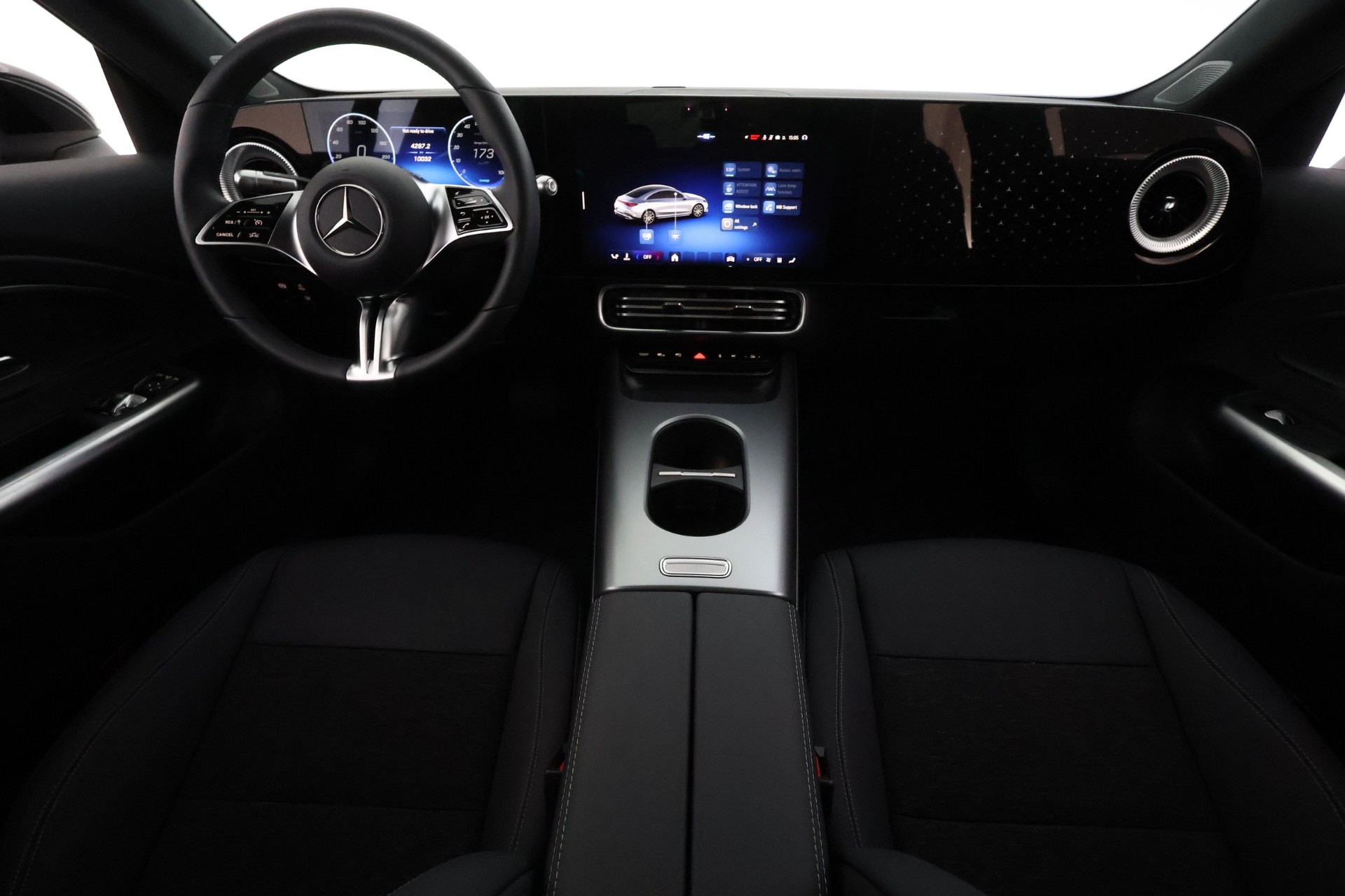 Mercedes-Benz CLA 2025