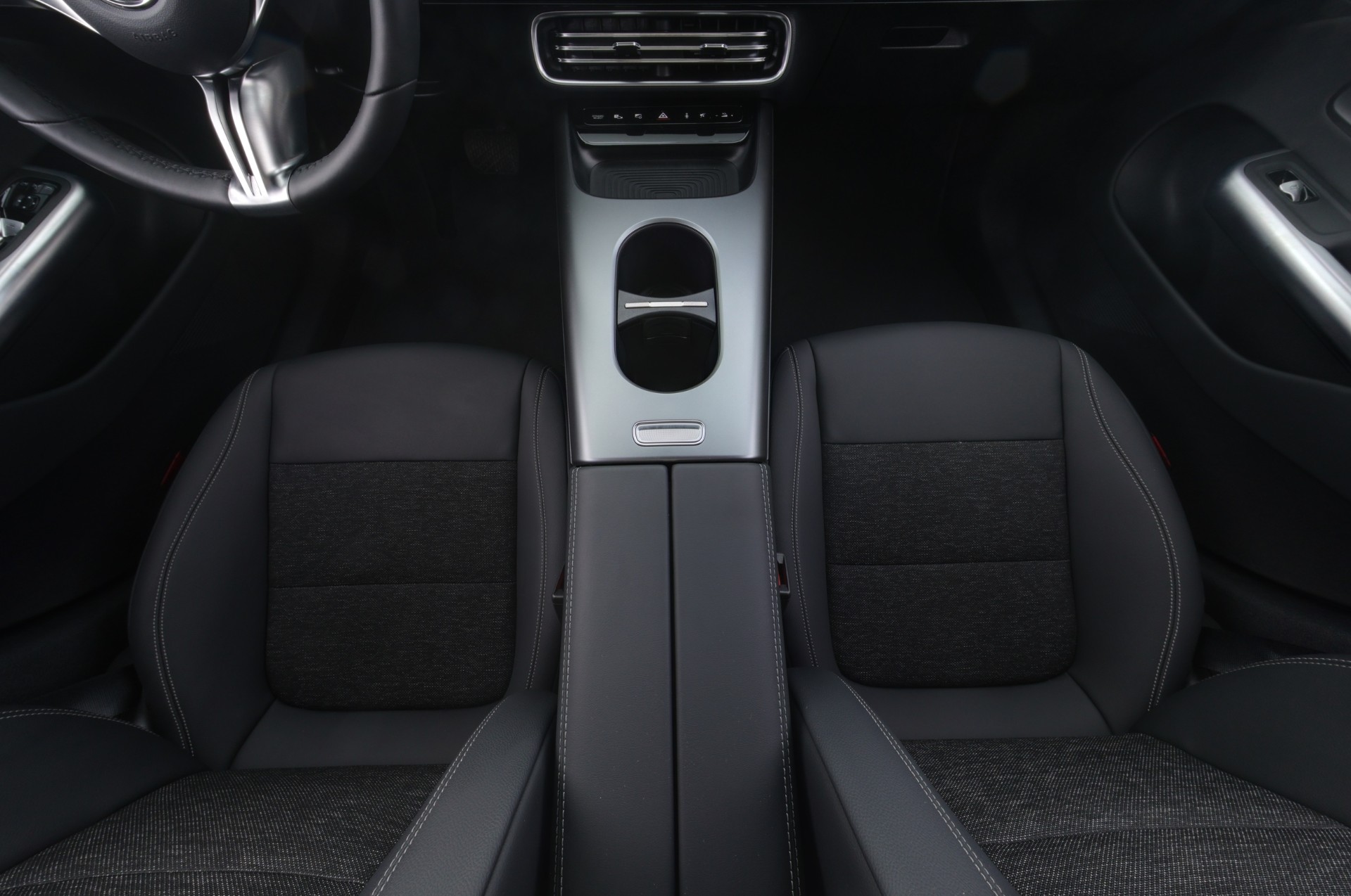 Mercedes-Benz CLA 2025