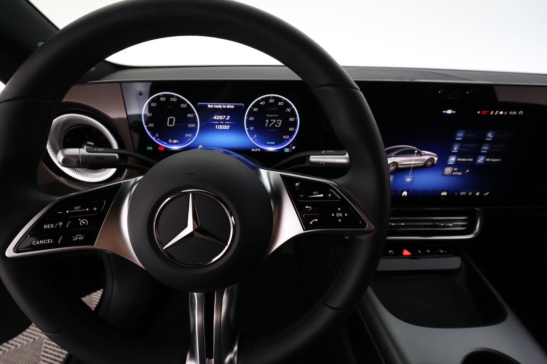 Mercedes-Benz CLA 2025