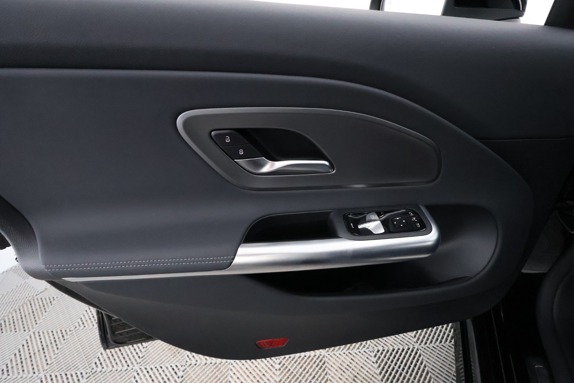 Mercedes-Benz CLA 2025