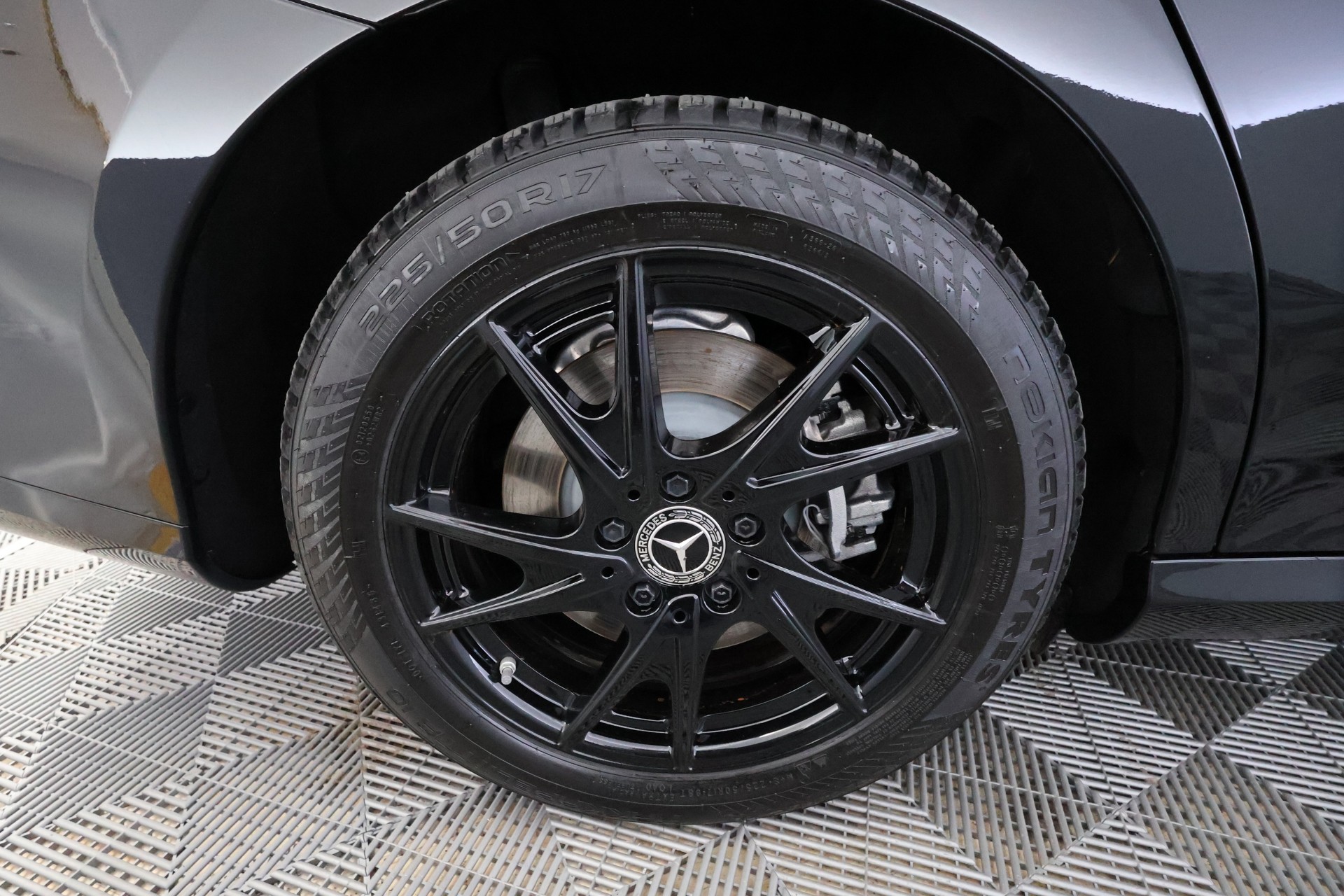Mercedes-Benz CLA 2025