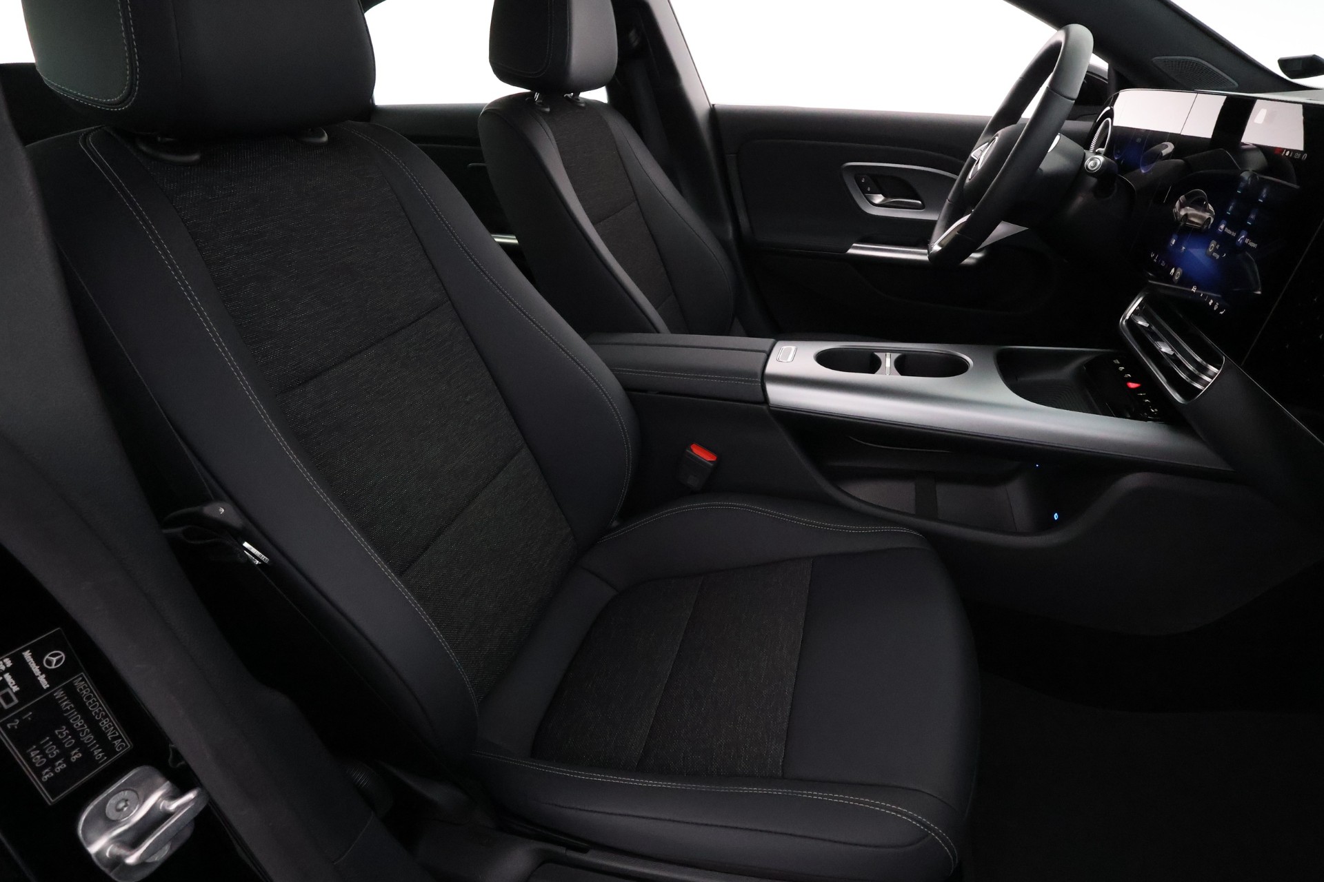 Mercedes-Benz CLA 2025