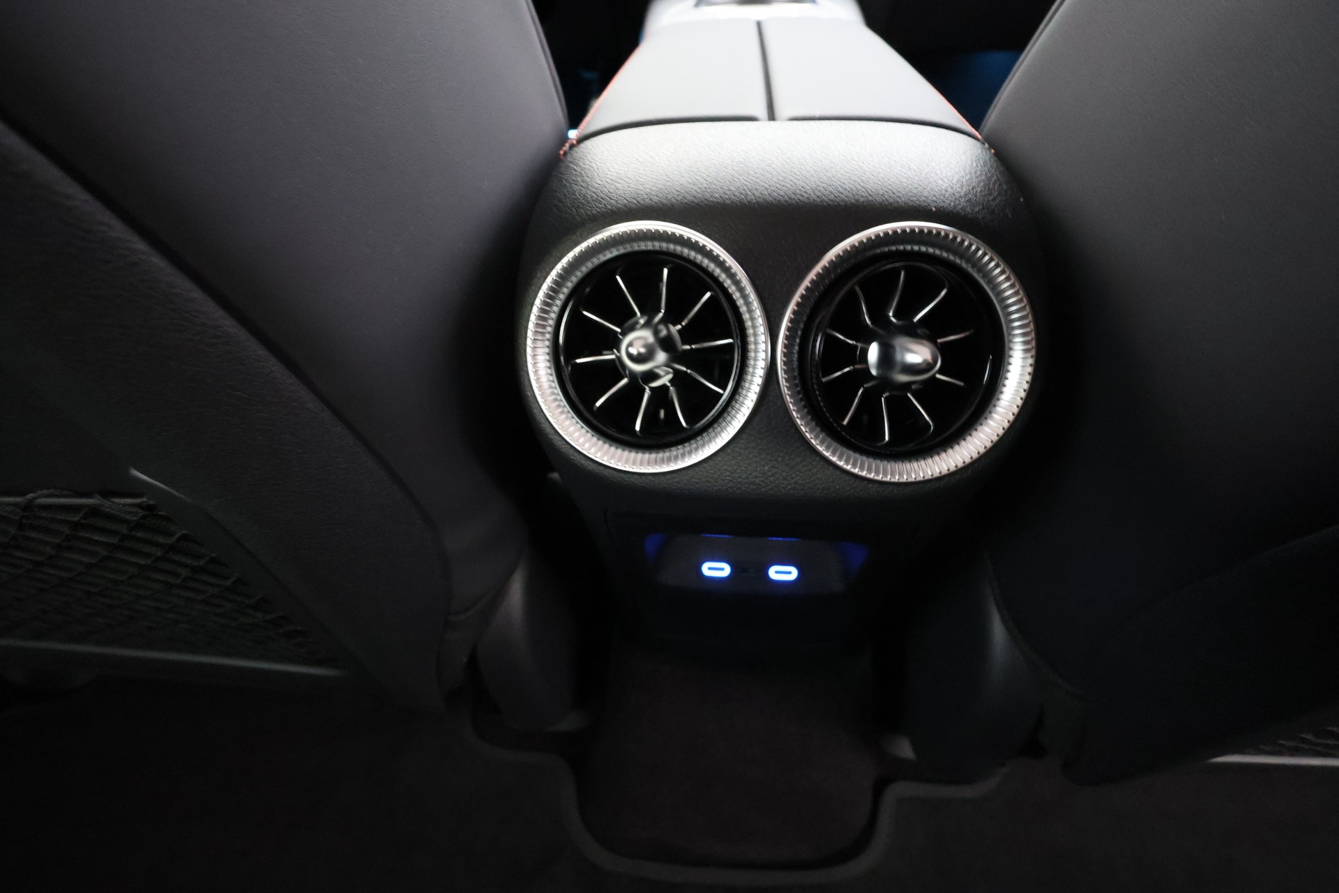 MERCEDES-BENZ CLA 2026