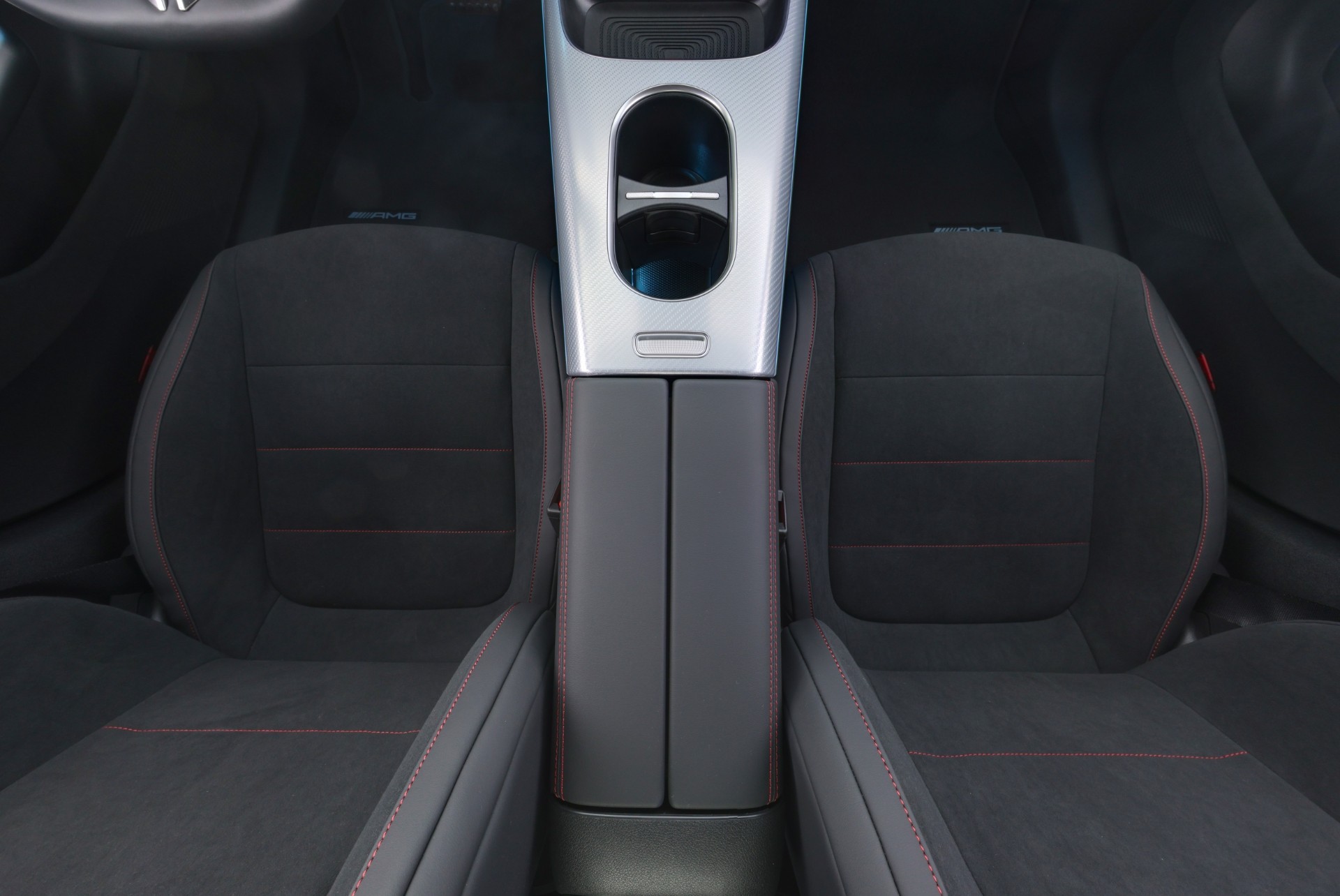 MERCEDES-BENZ CLA 2026