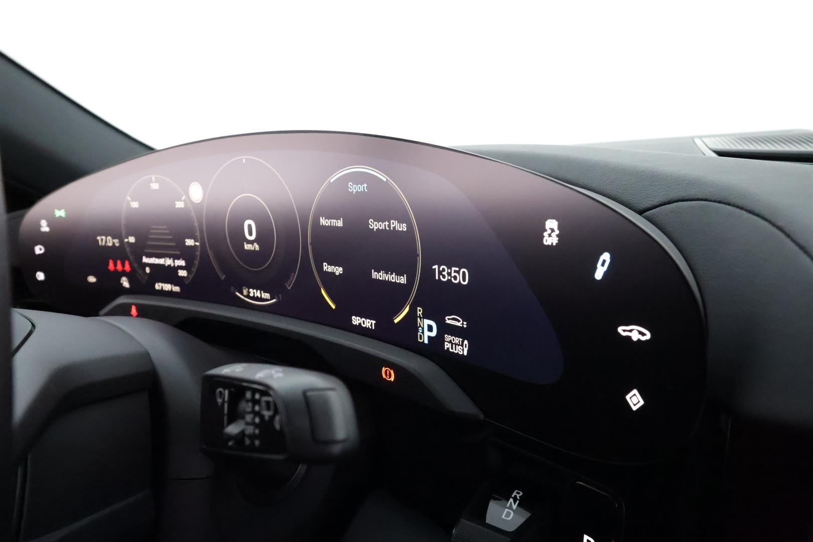 PORSCHE TAYCAN 2022