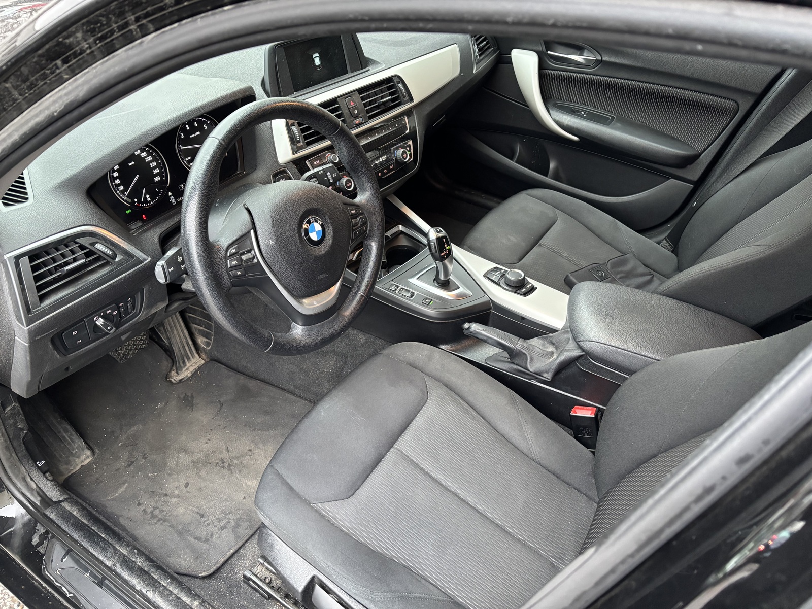 BMW 118 2018
