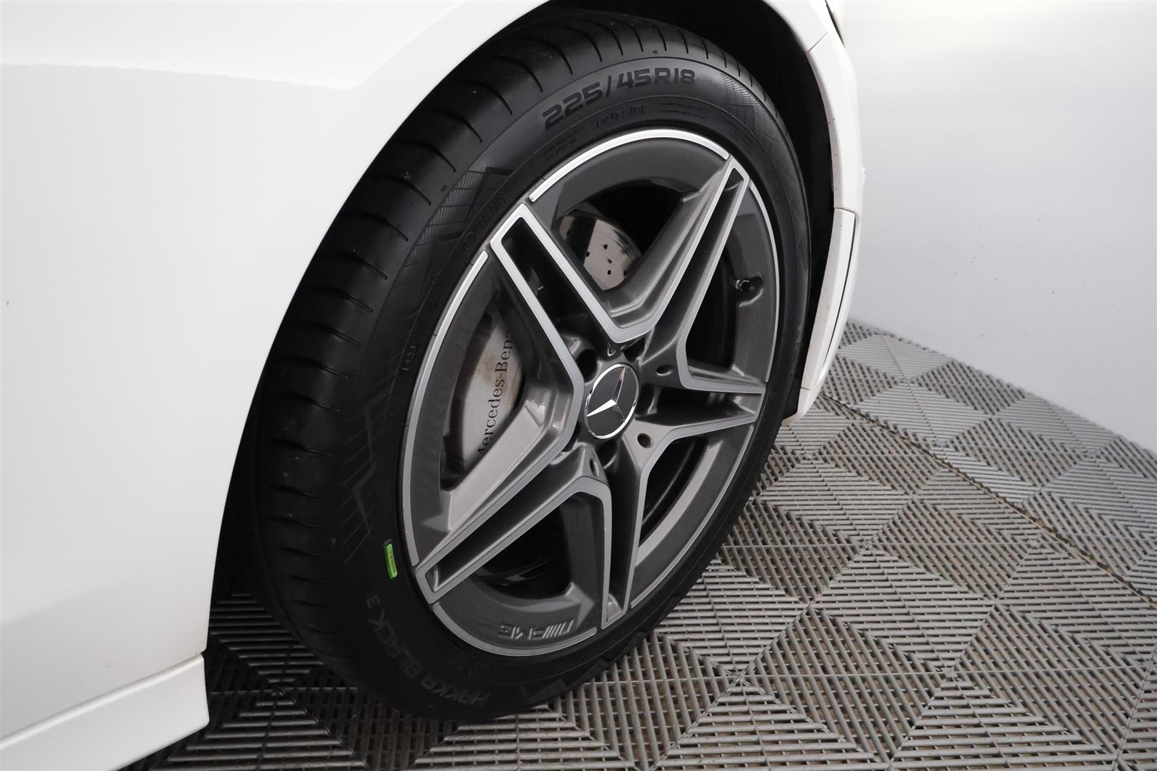 Mercedes-Benz C 2019