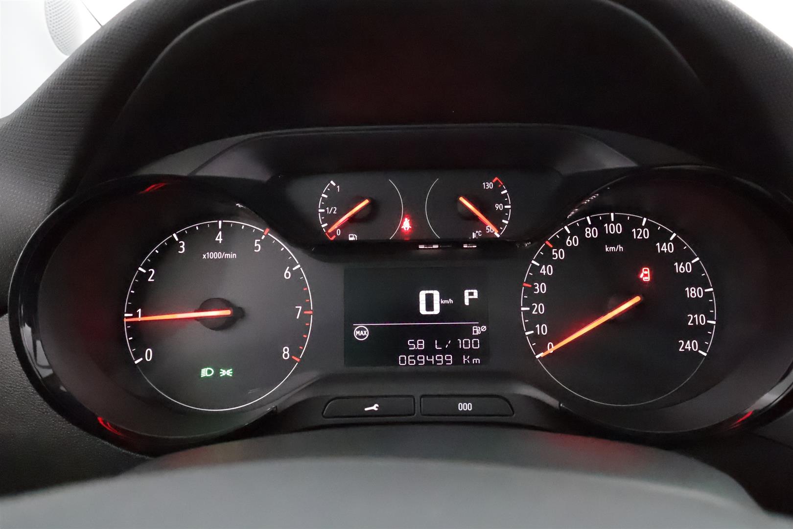 Opel Crossland X 2020