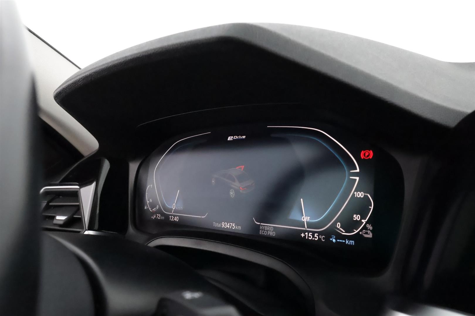 BMW 330 2019