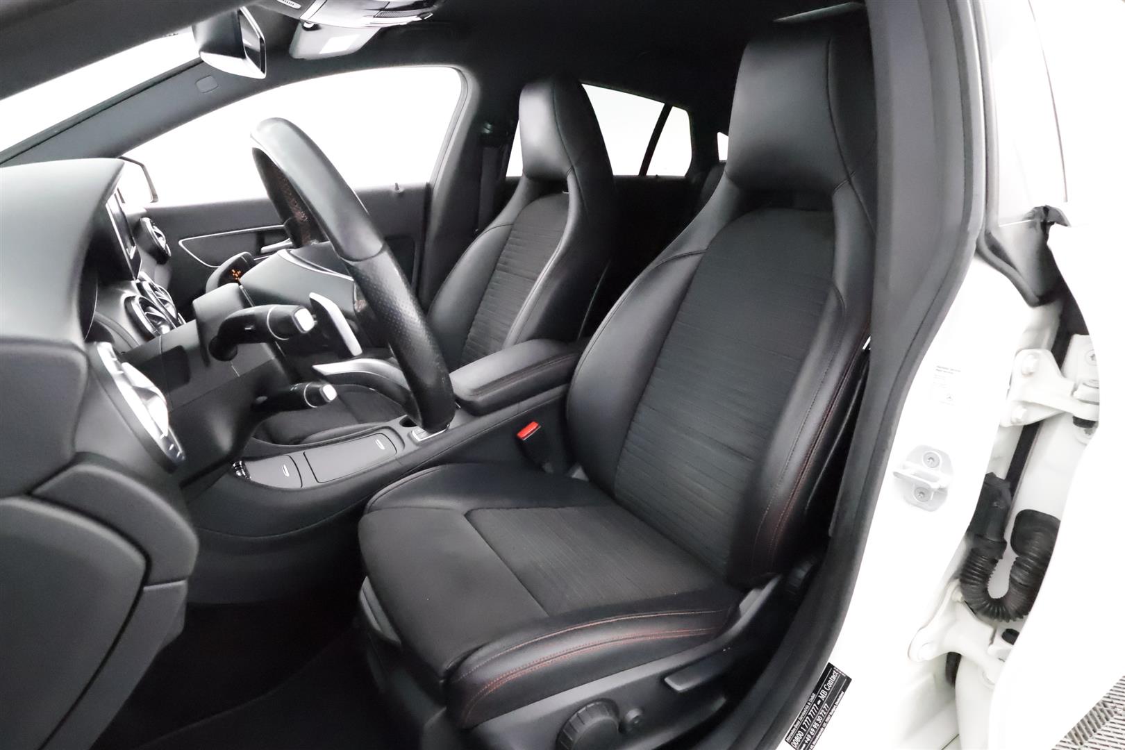 Mercedes-Benz CLA 2015