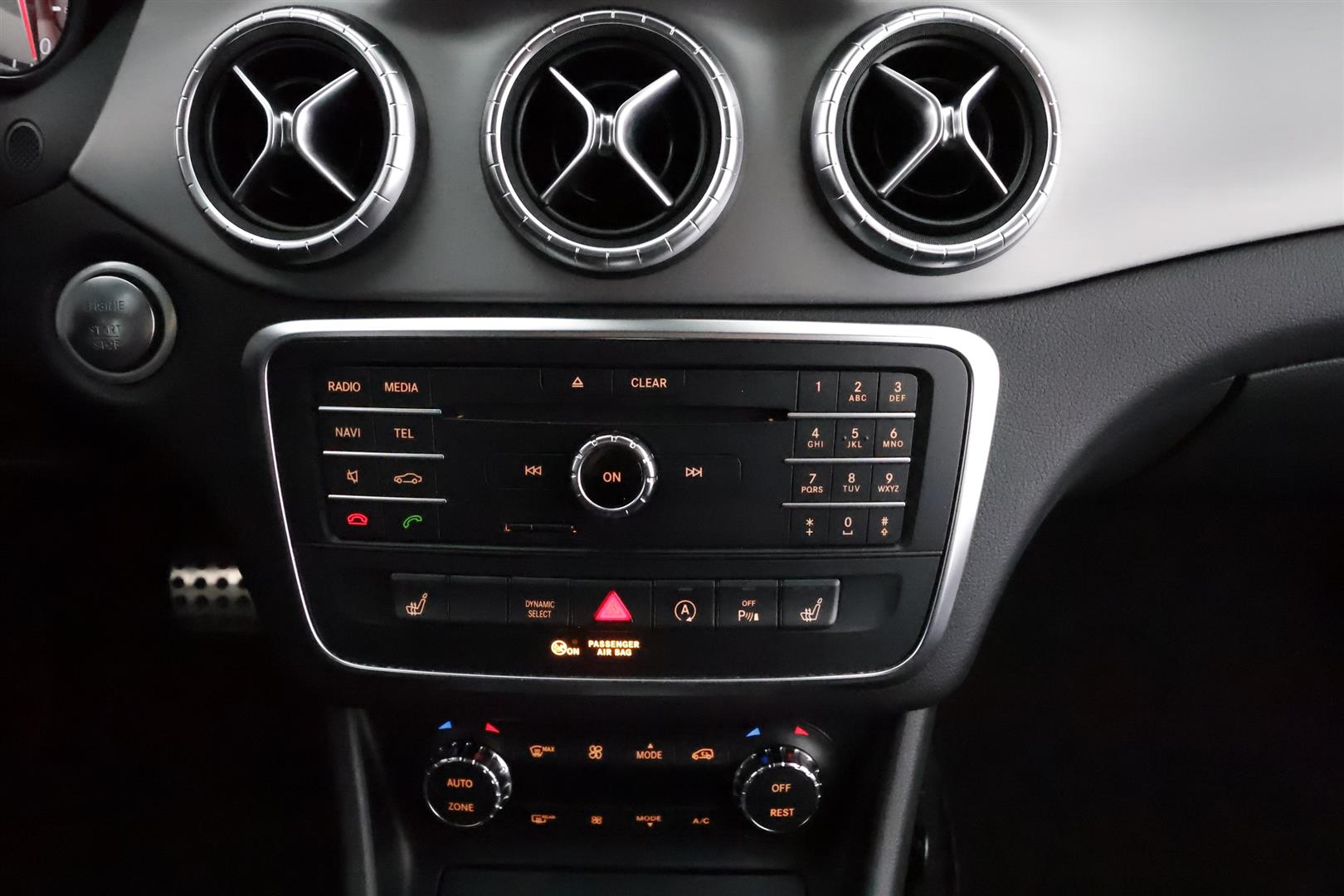 Mercedes-Benz CLA 2015