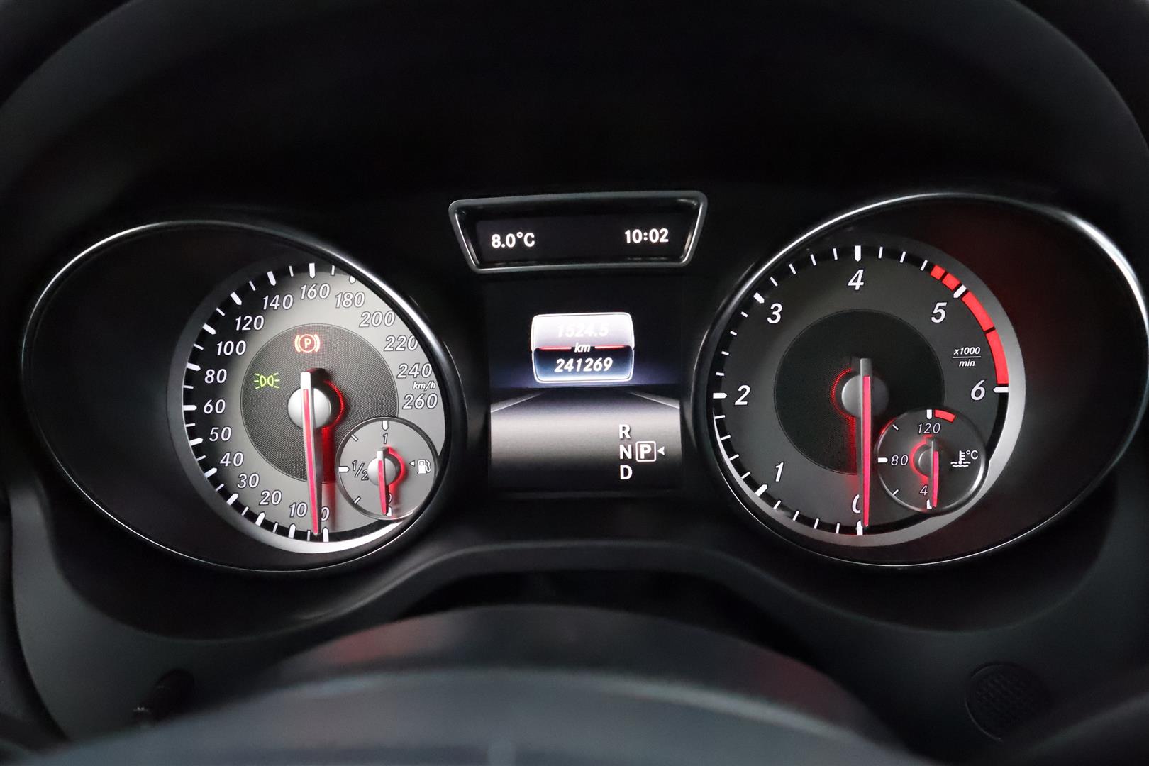 Mercedes-Benz CLA 2015